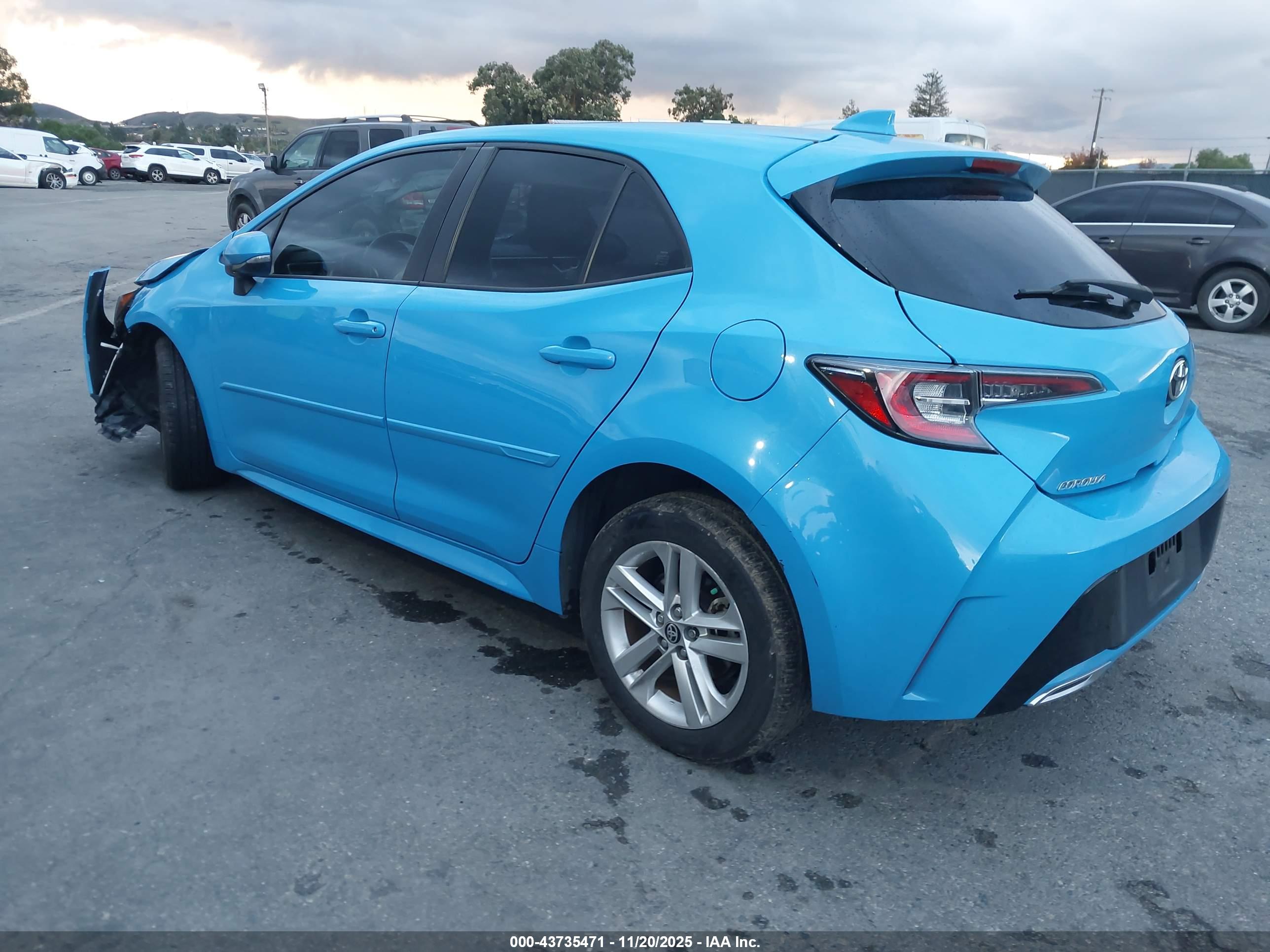 TOYOTA COROLLA image 3
