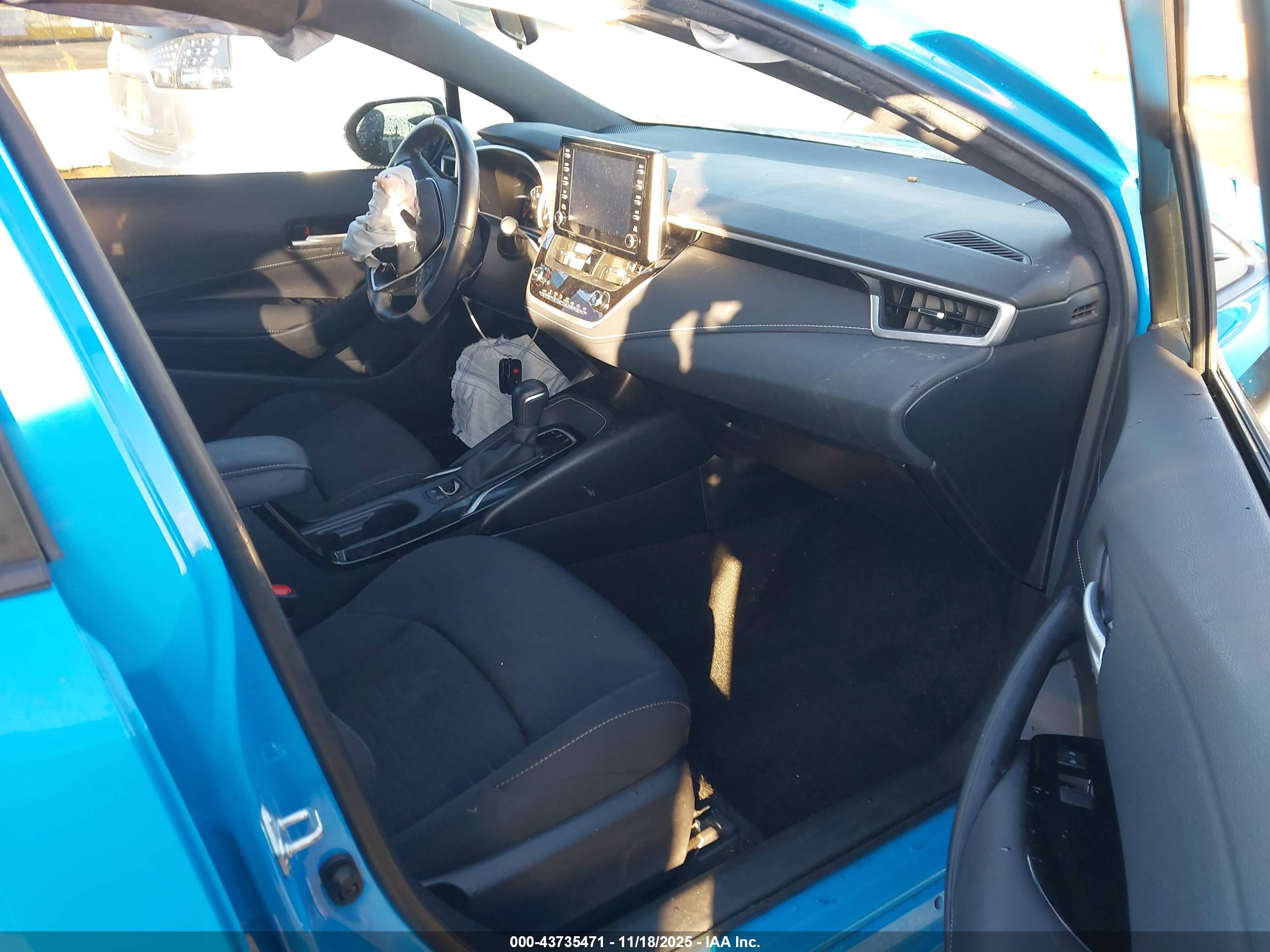 TOYOTA COROLLA image 5