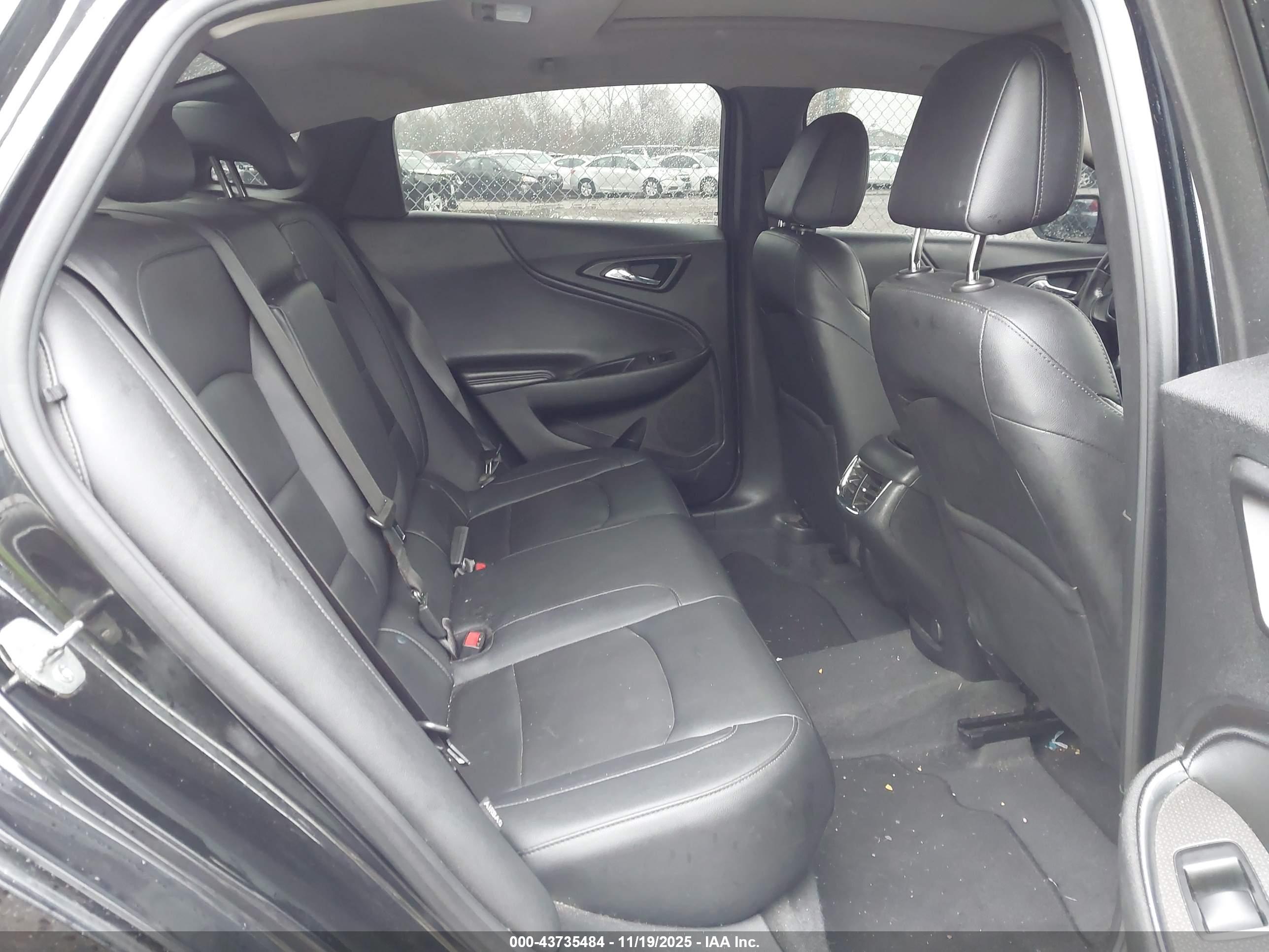 CHEVROLET MALIBU image 8