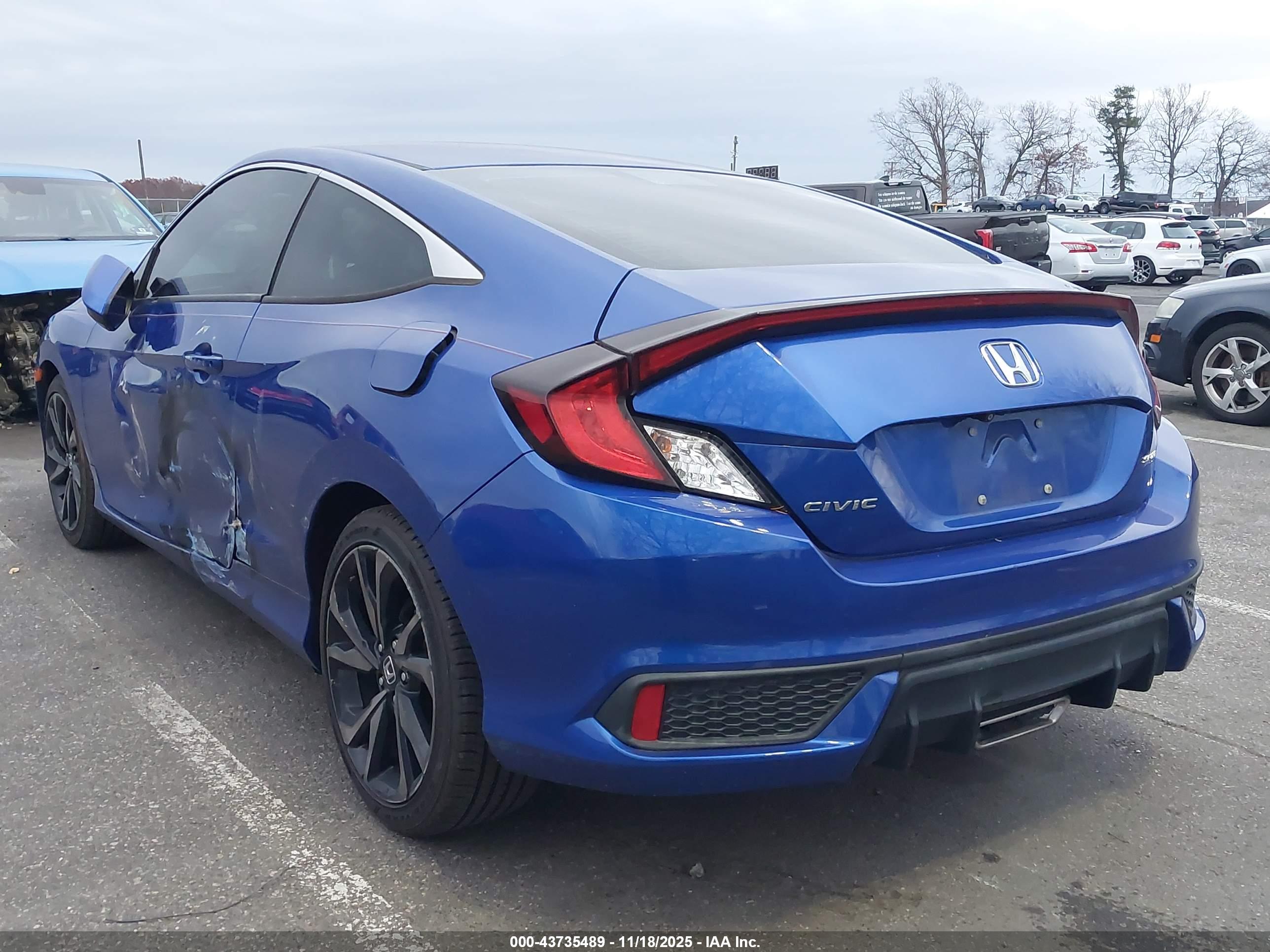 HONDA CIVIC image 3