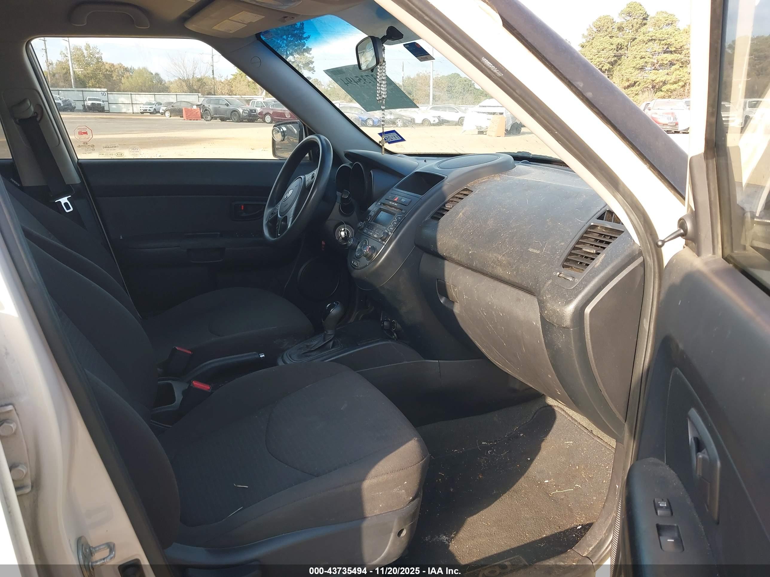 KIA SOUL image 5