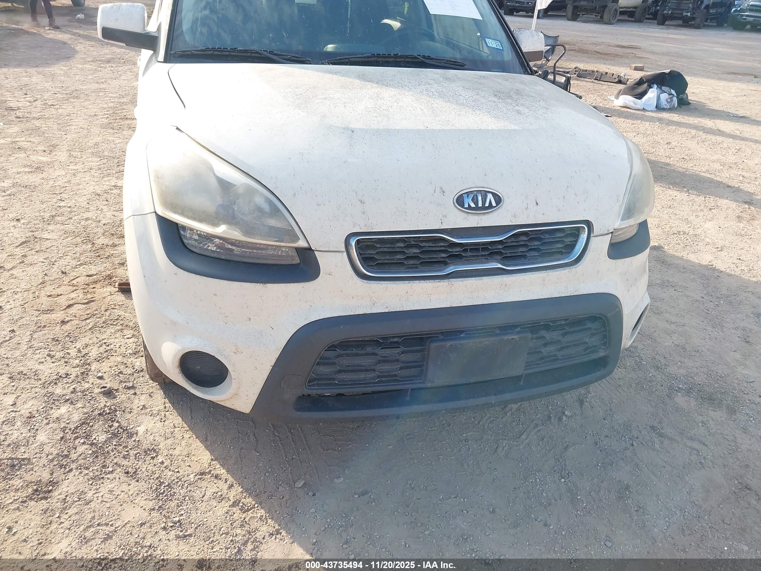 KIA SOUL image 6