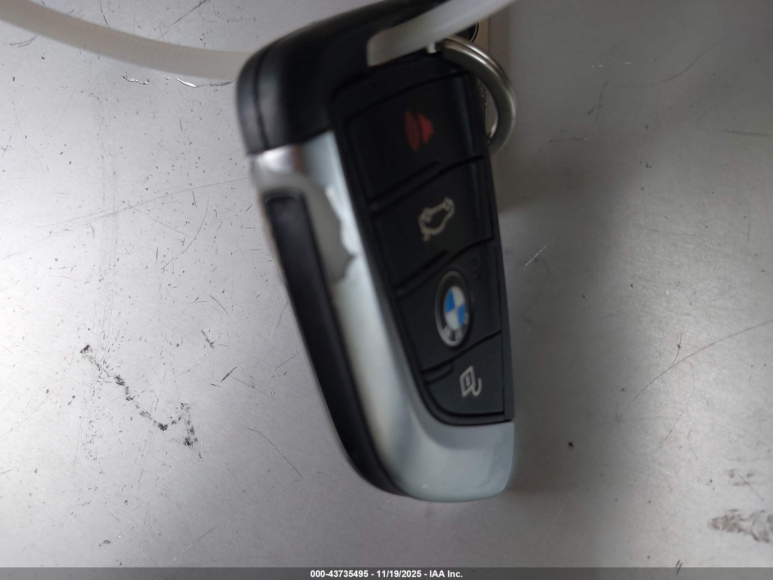 BMW X1 image 11