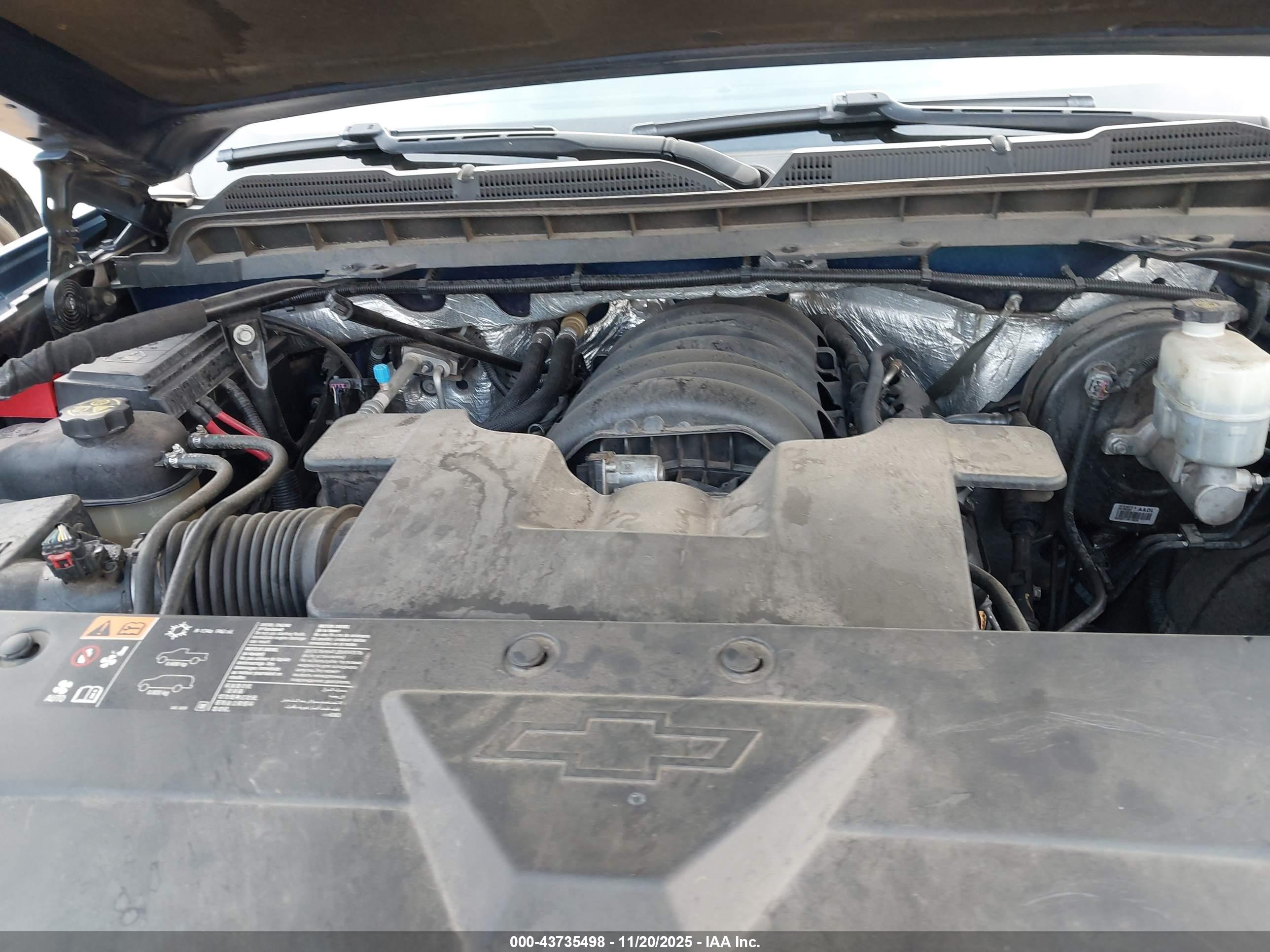 CHEVROLET SILVERADO image 10