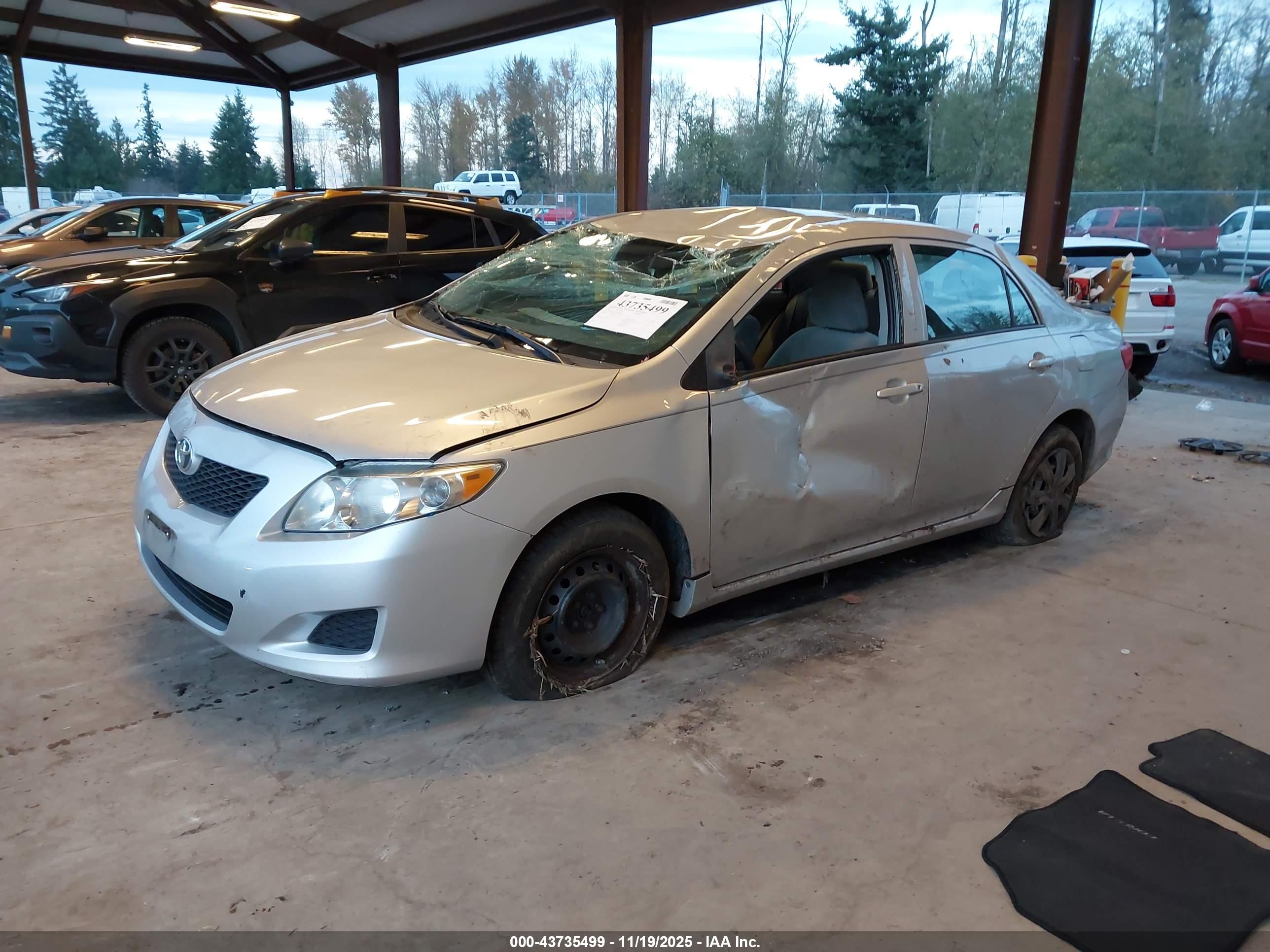 TOYOTA COROLLA image 2