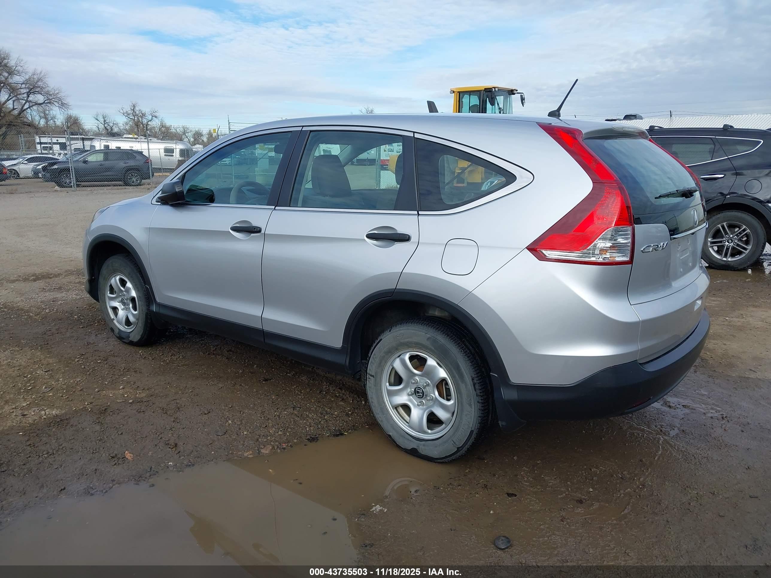 HONDA CR-V image 3