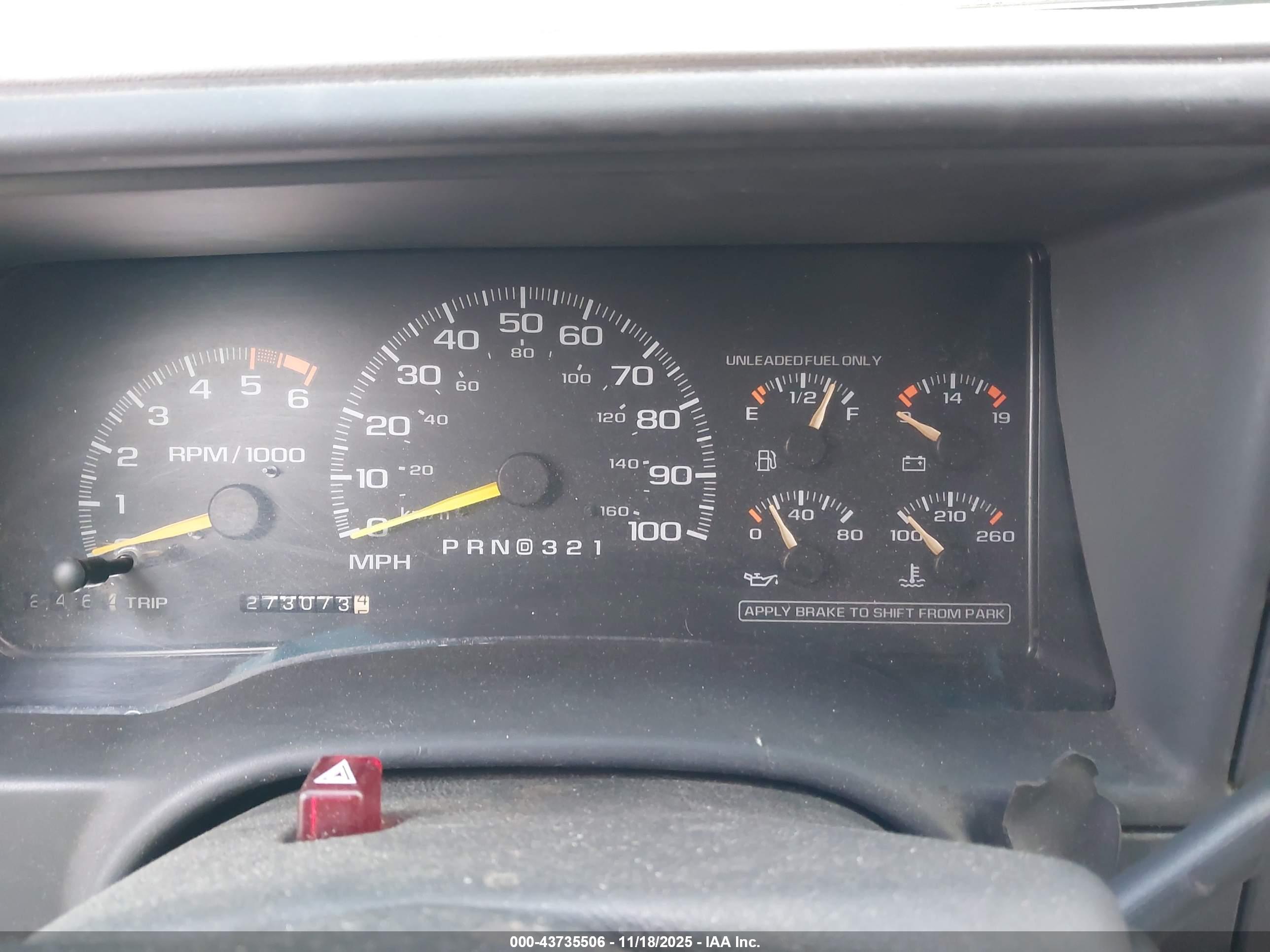 CHEVROLET GMT-400 image 7