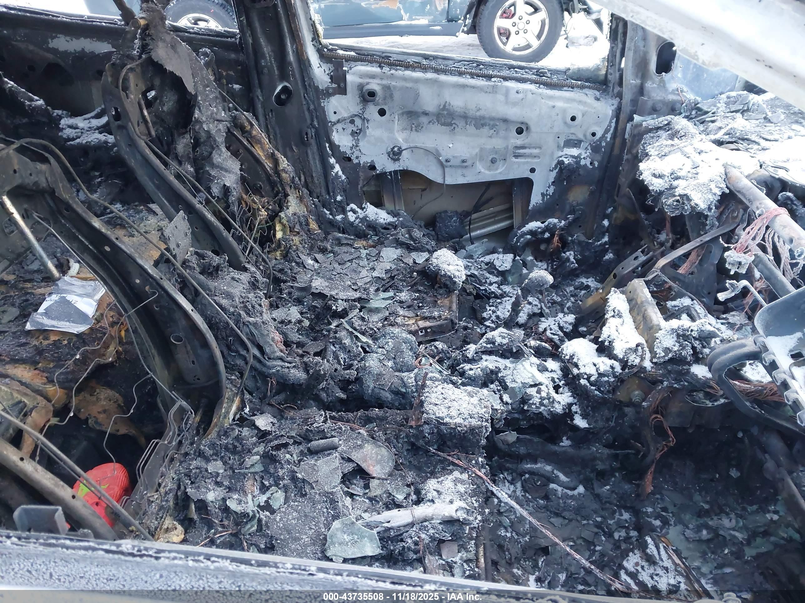 FORD ESCAPE image 5