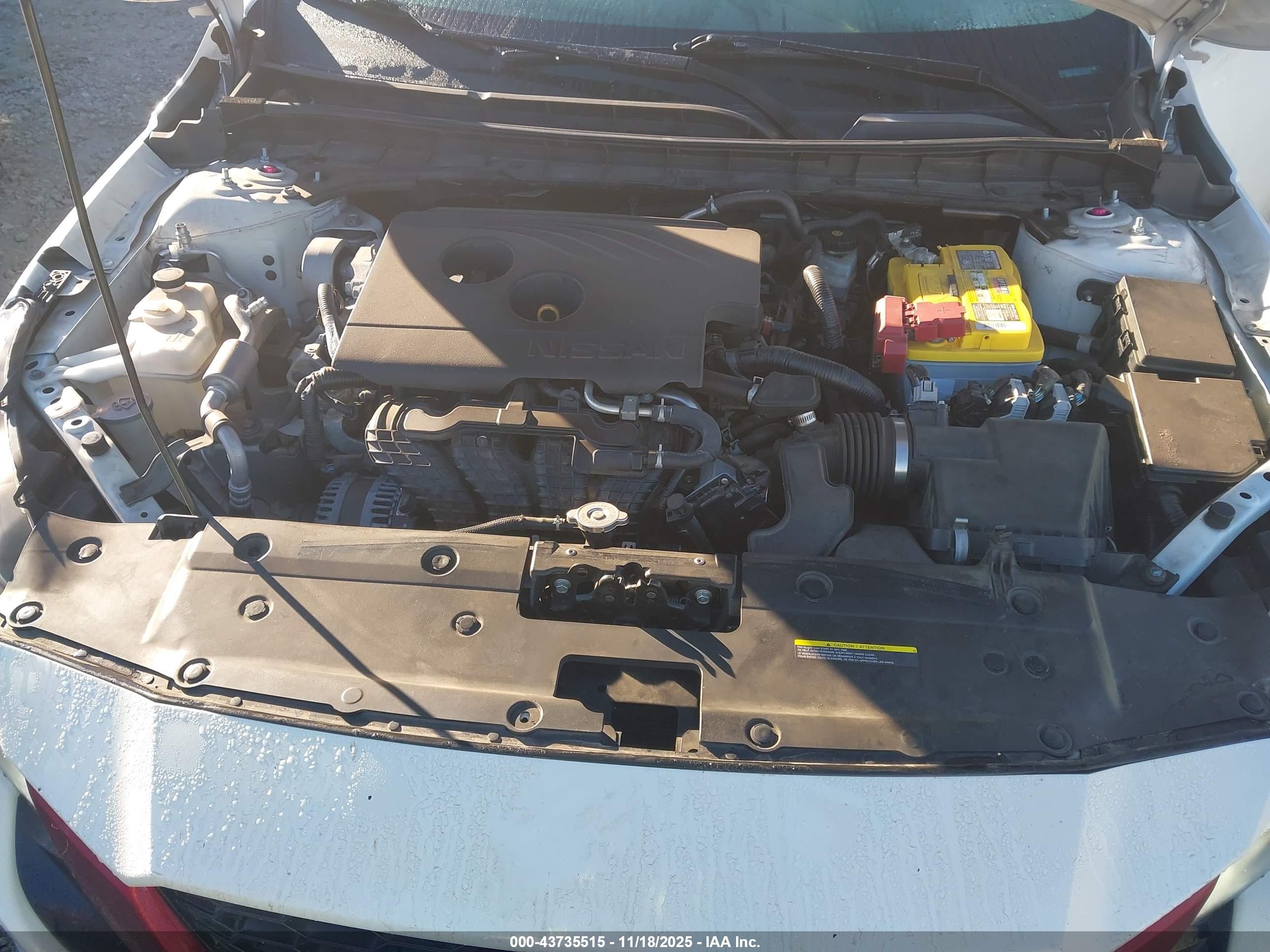NISSAN ALTIMA image 10