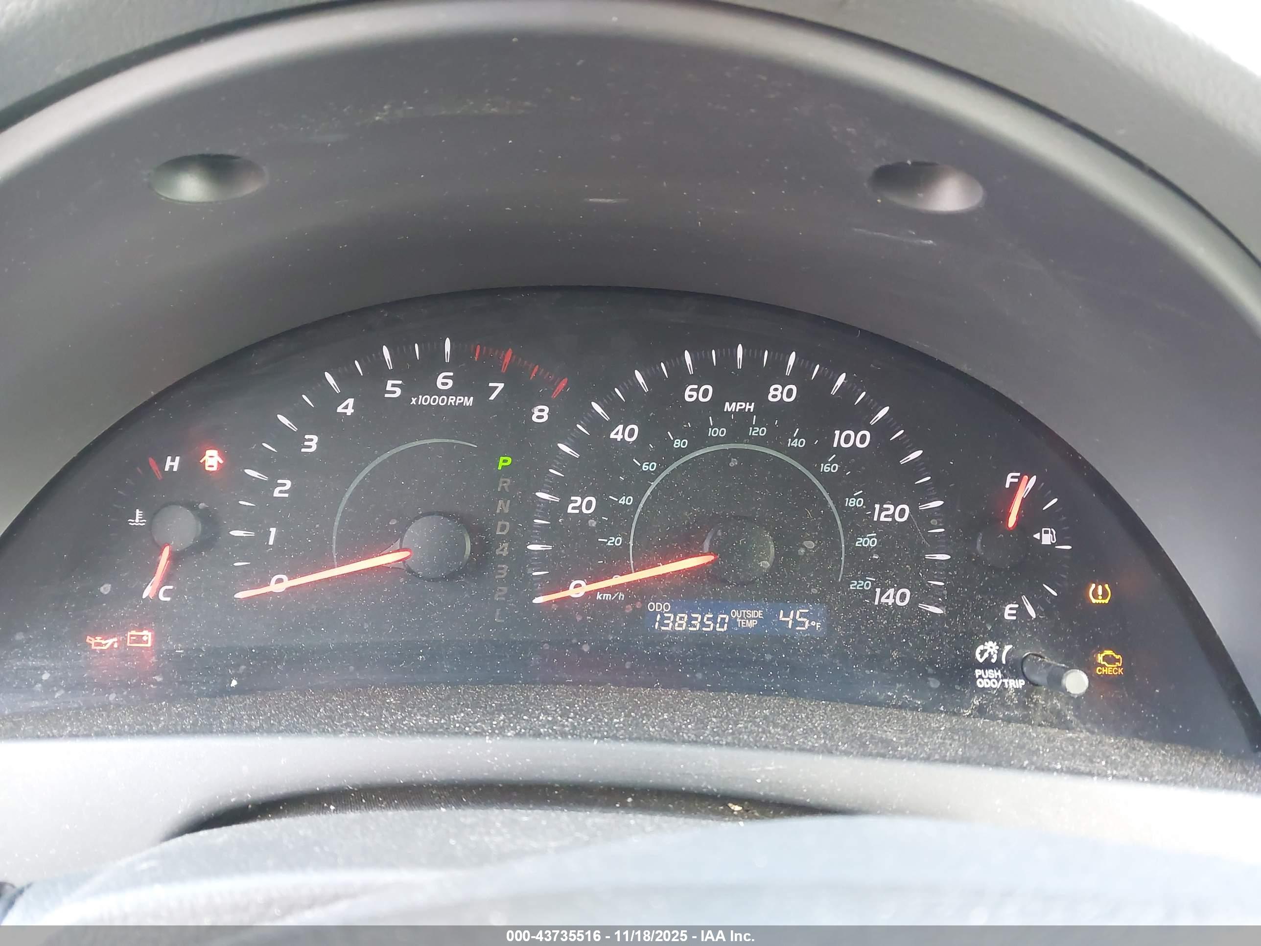 TOYOTA CAMRY image 7