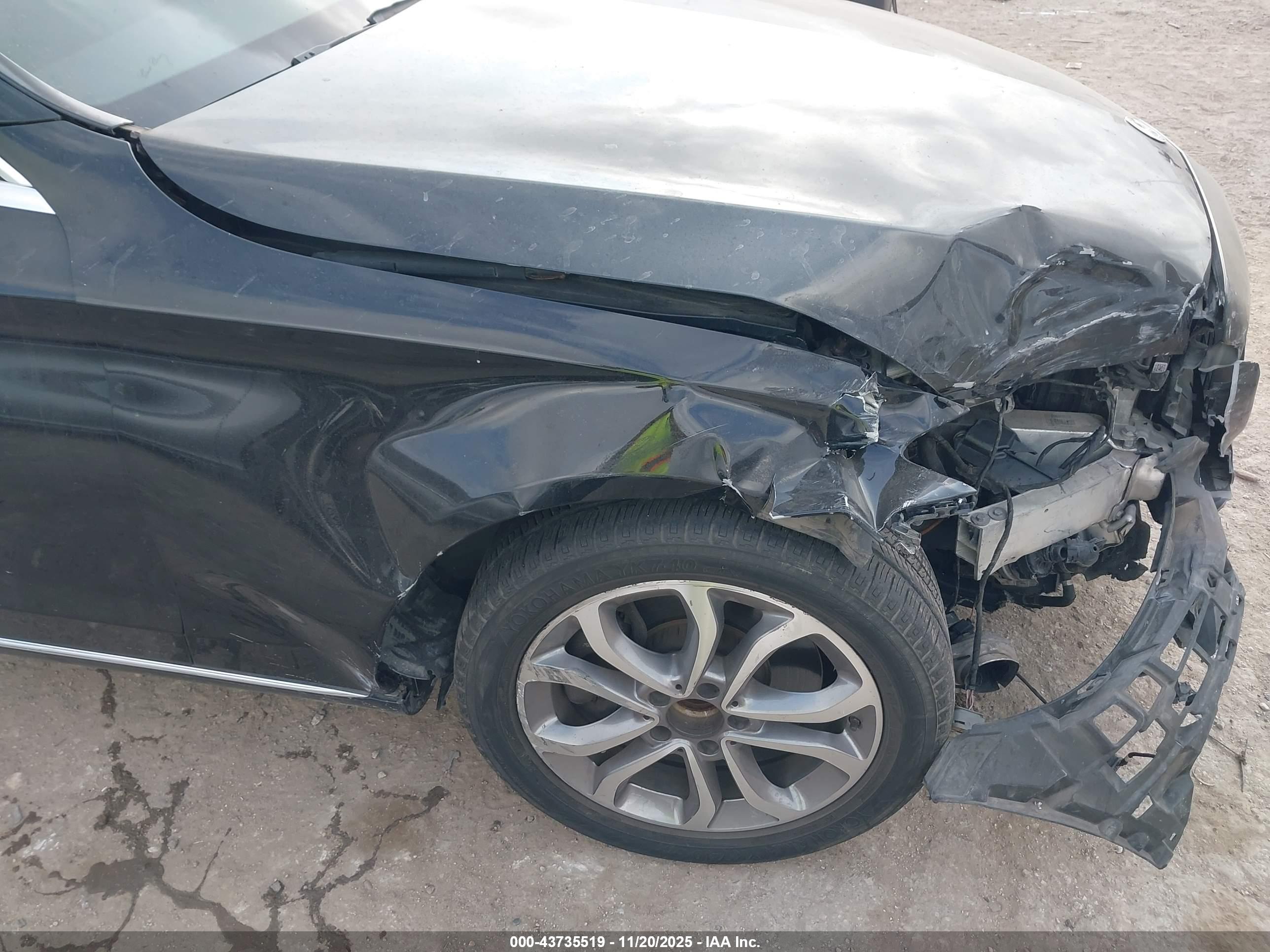 MERCEDES-BENZ C image 6