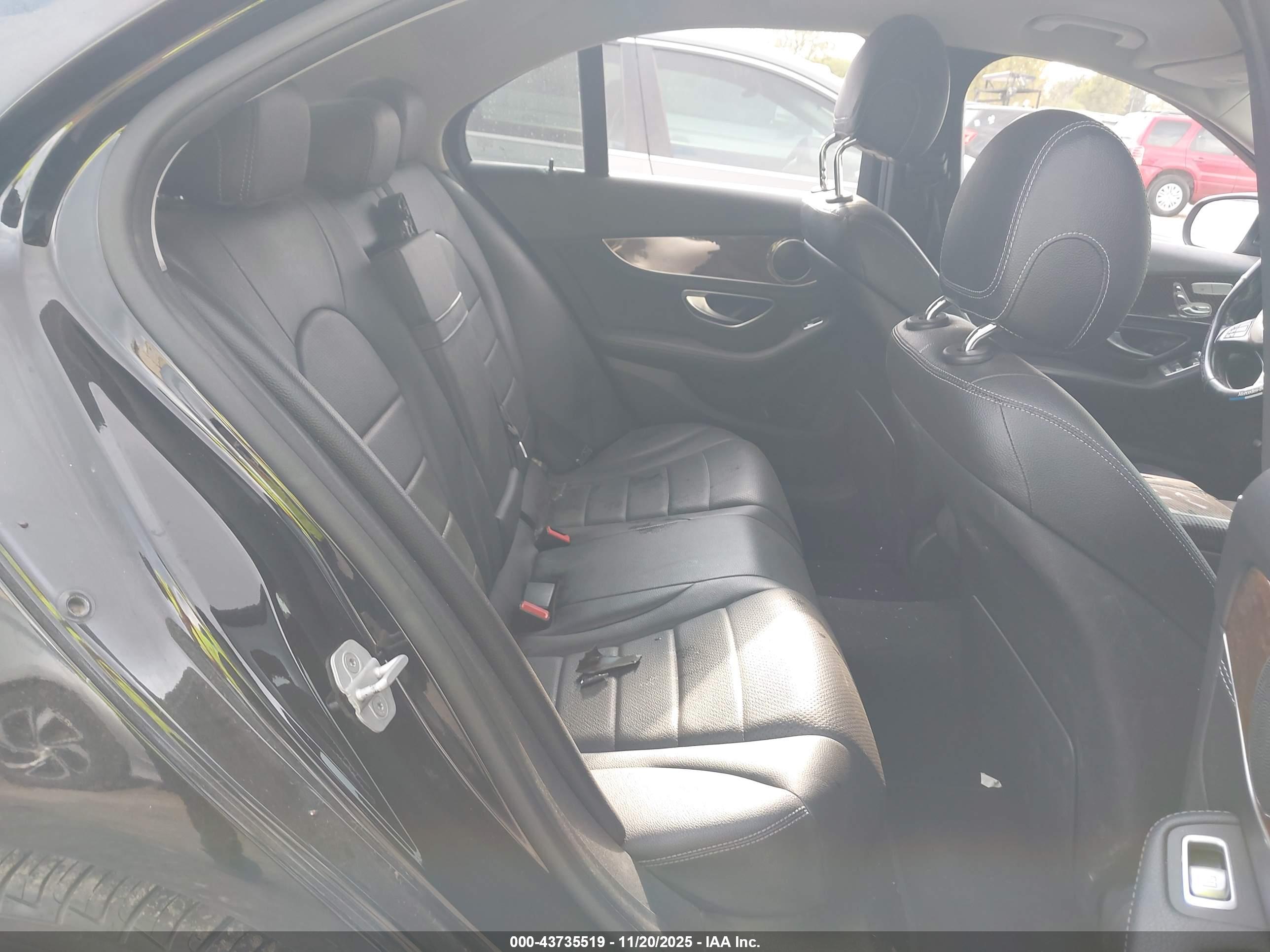 MERCEDES-BENZ C image 8