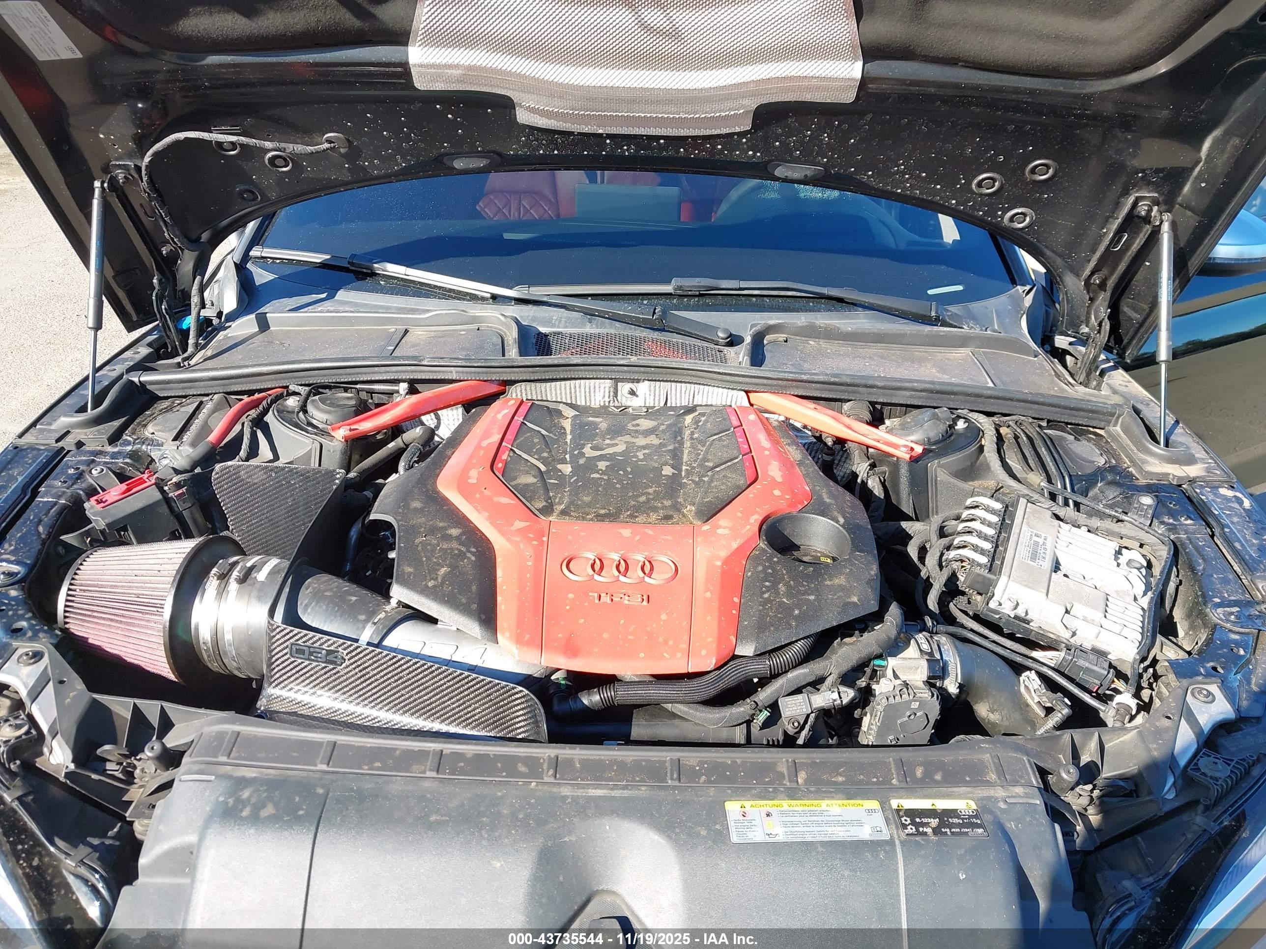 AUDI S5 image 10