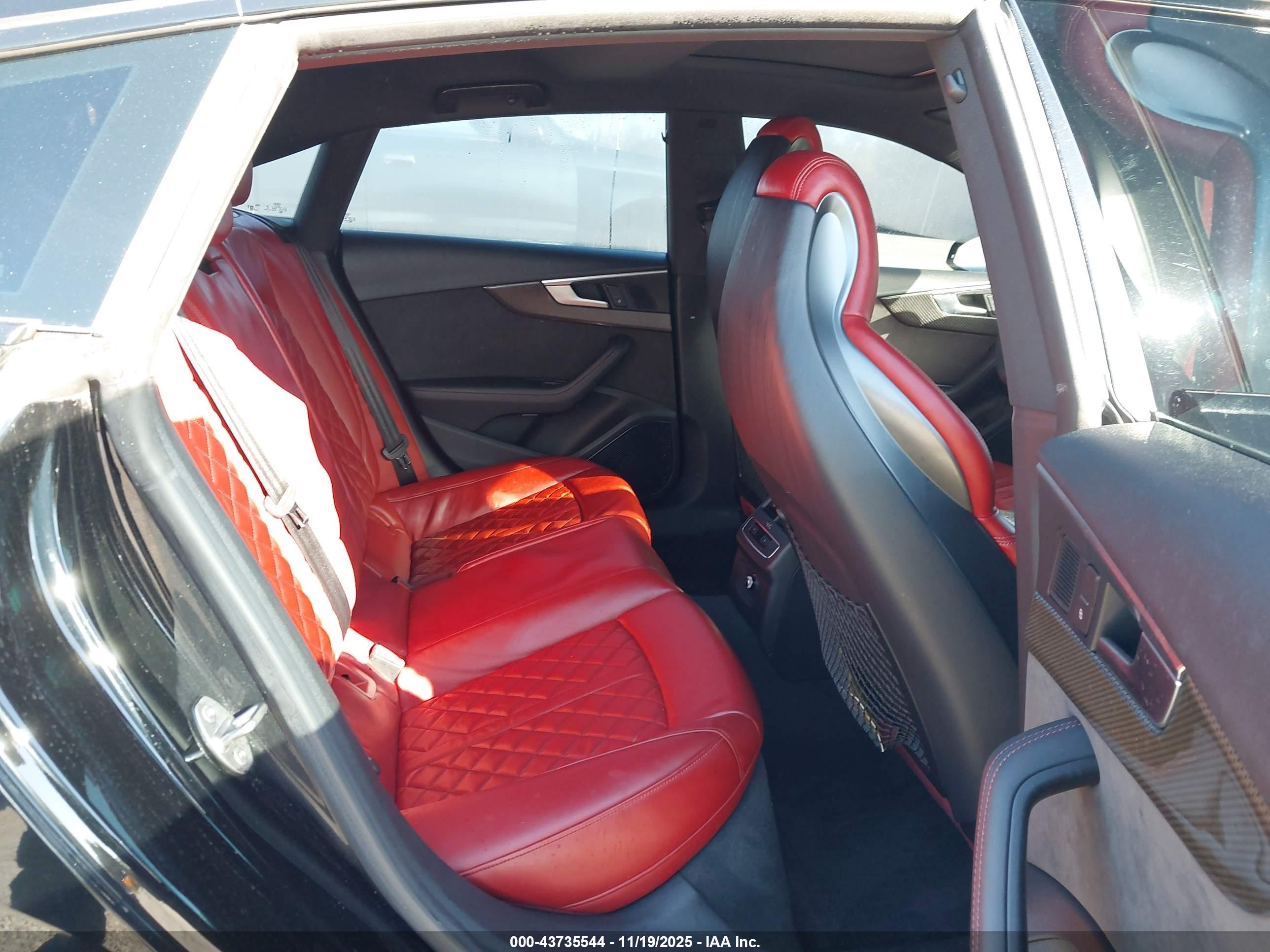 AUDI S5 image 8