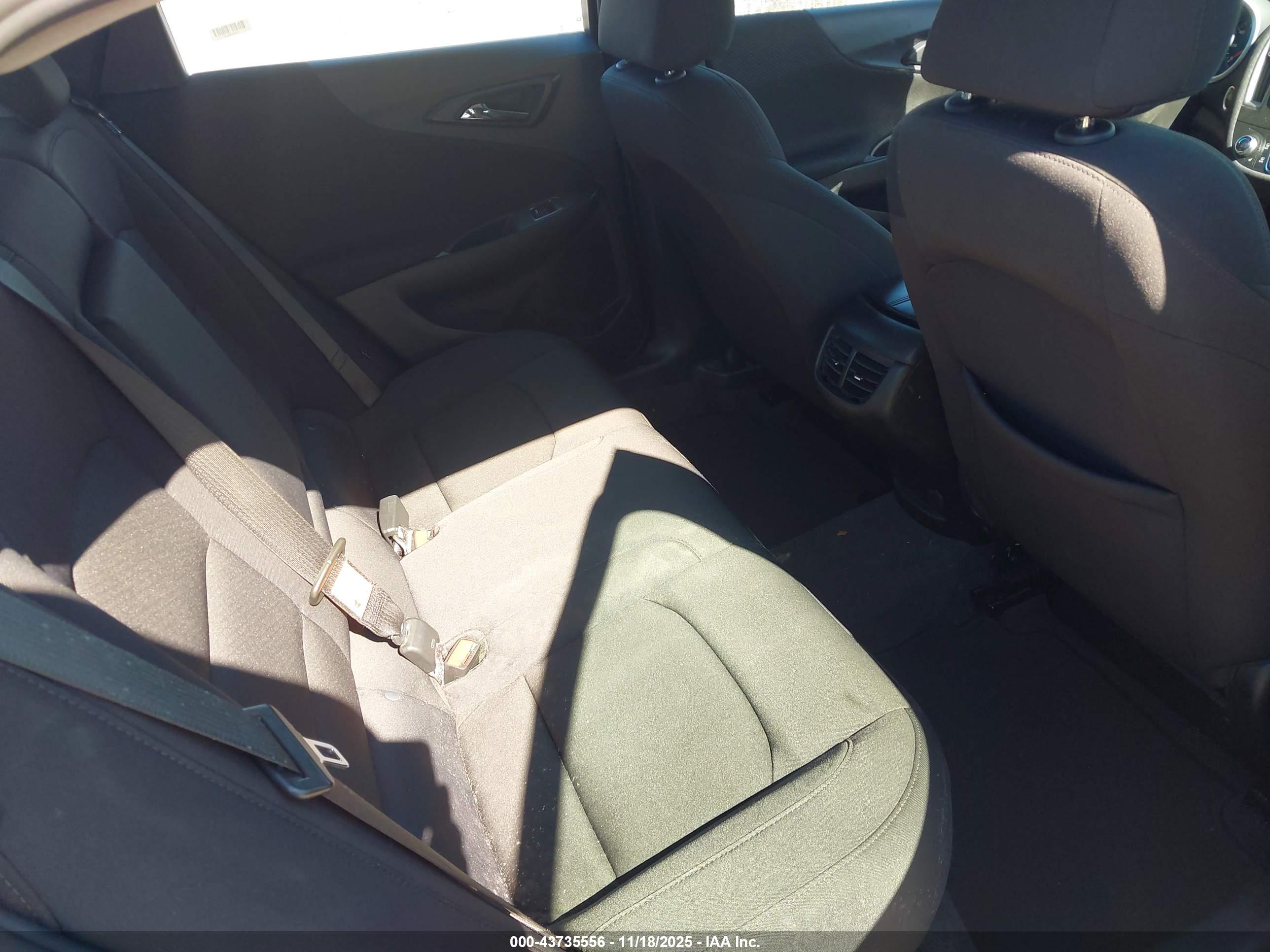 CHEVROLET MALIBU image 8