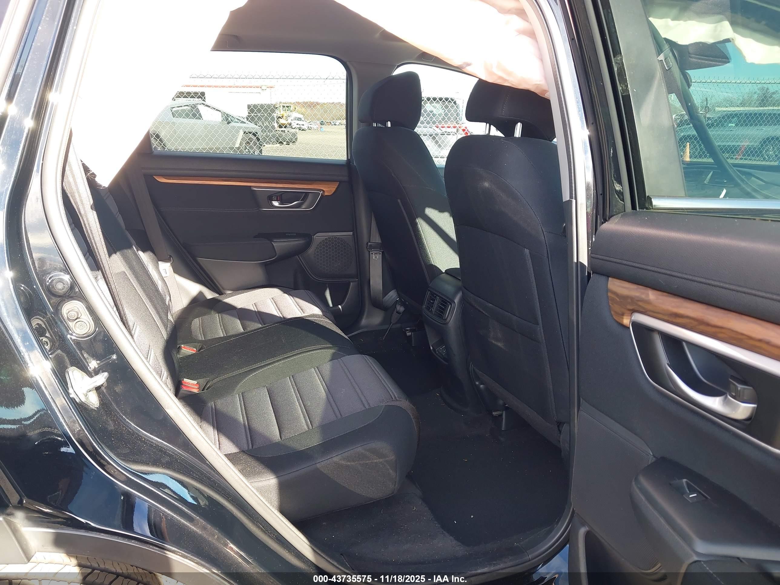 HONDA CR-V image 8