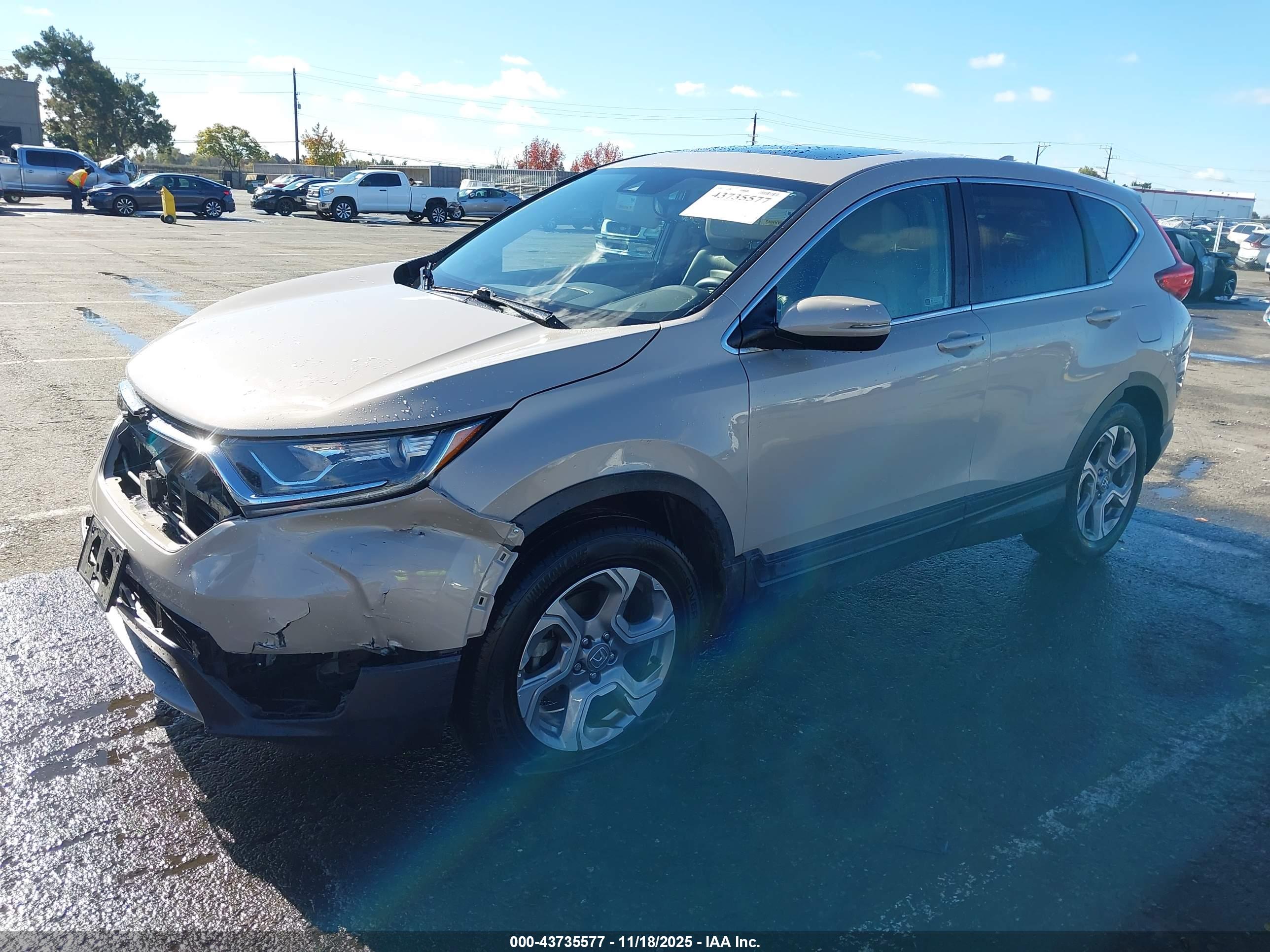 HONDA CR-V image 2