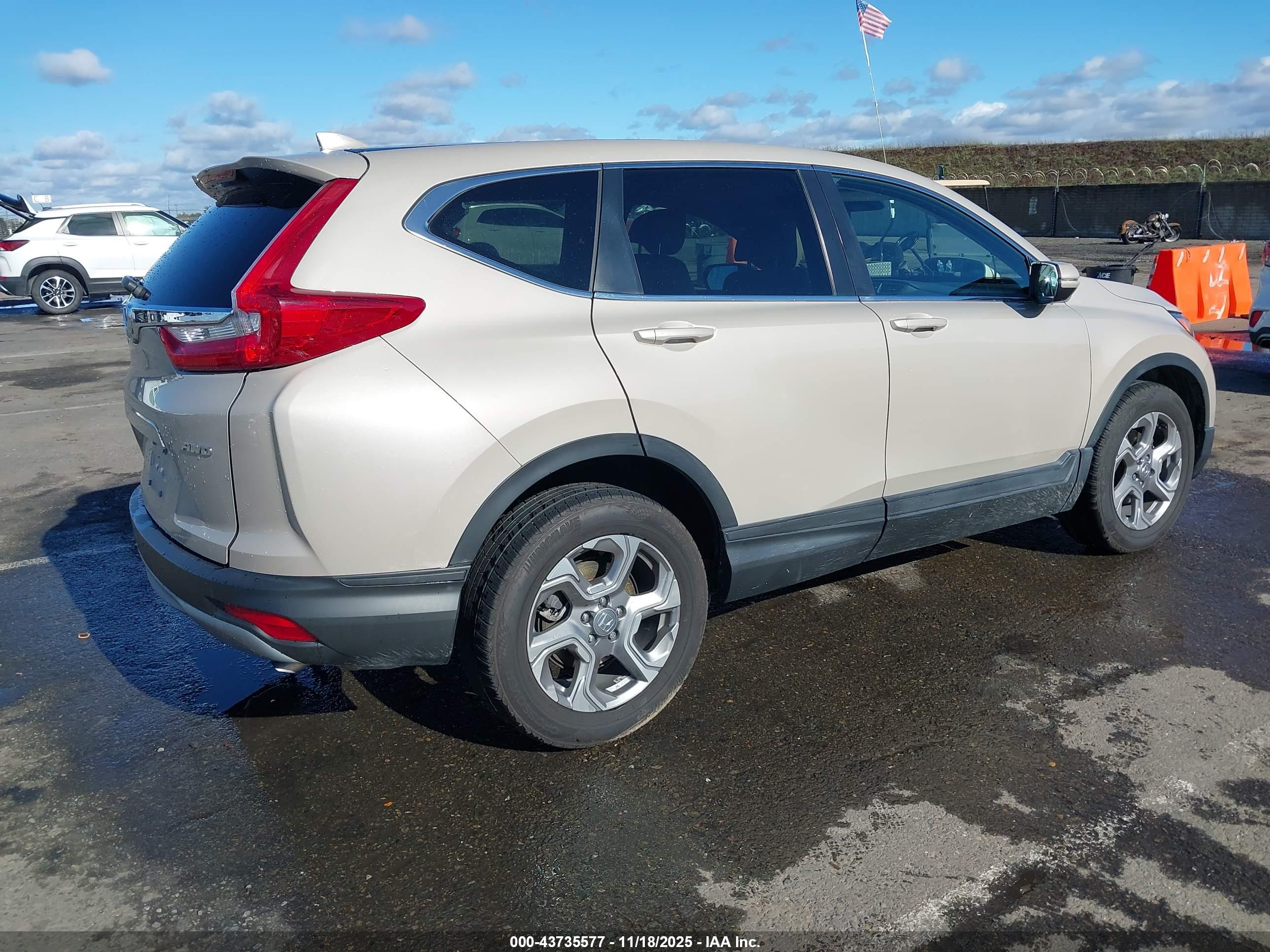 HONDA CR-V image 4
