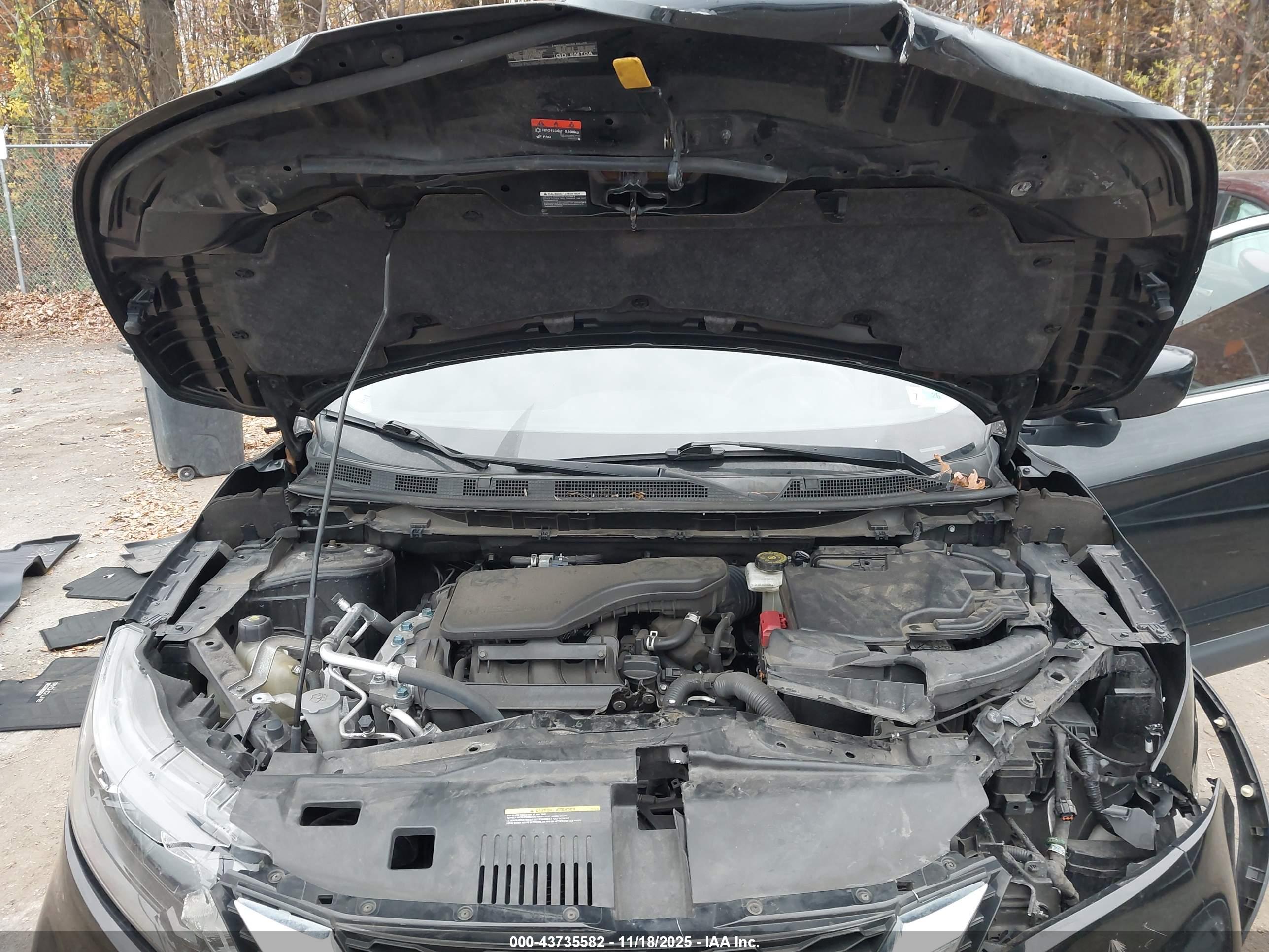 NISSAN ROGUE image 10