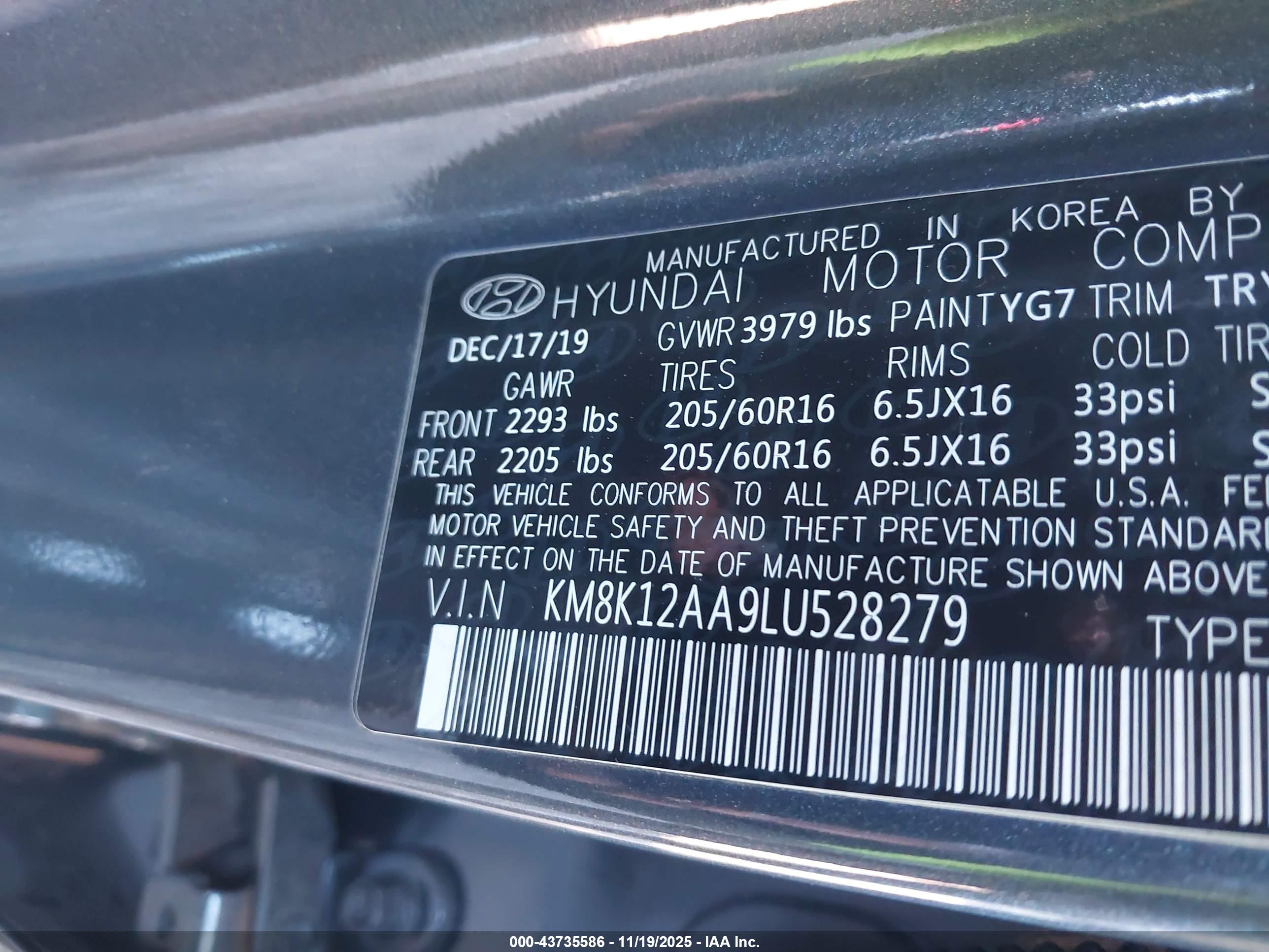 HYUNDAI KONA image 9