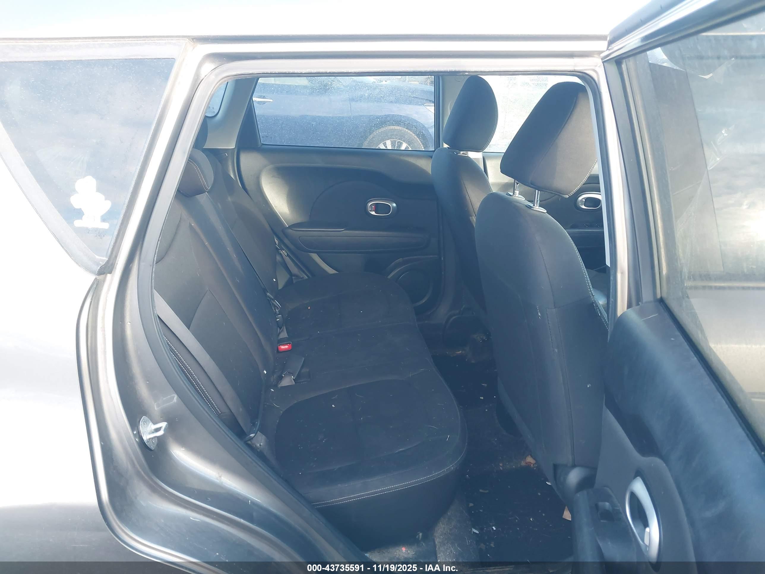 KIA SOUL image 8