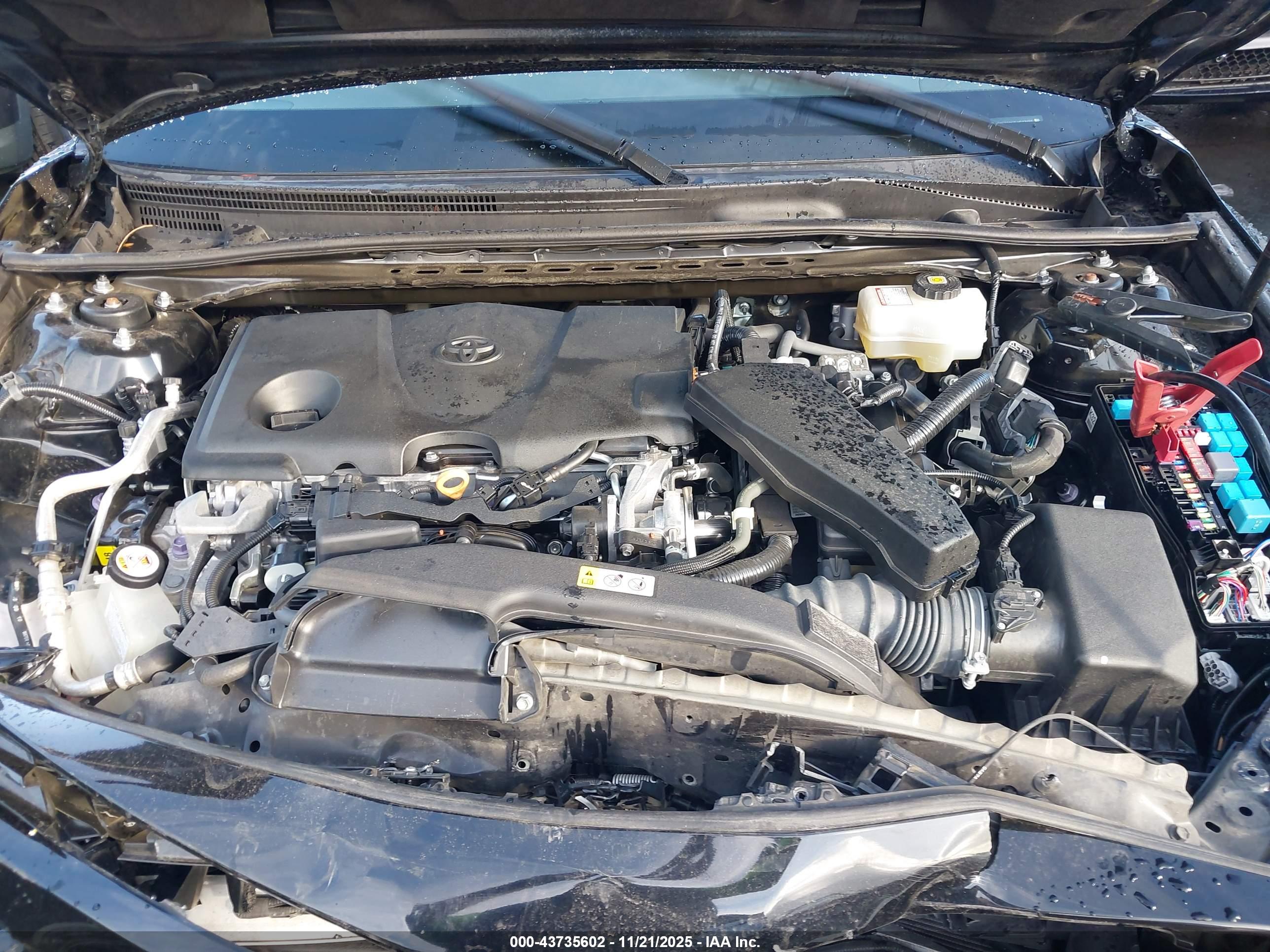 TOYOTA CAMRY image 10