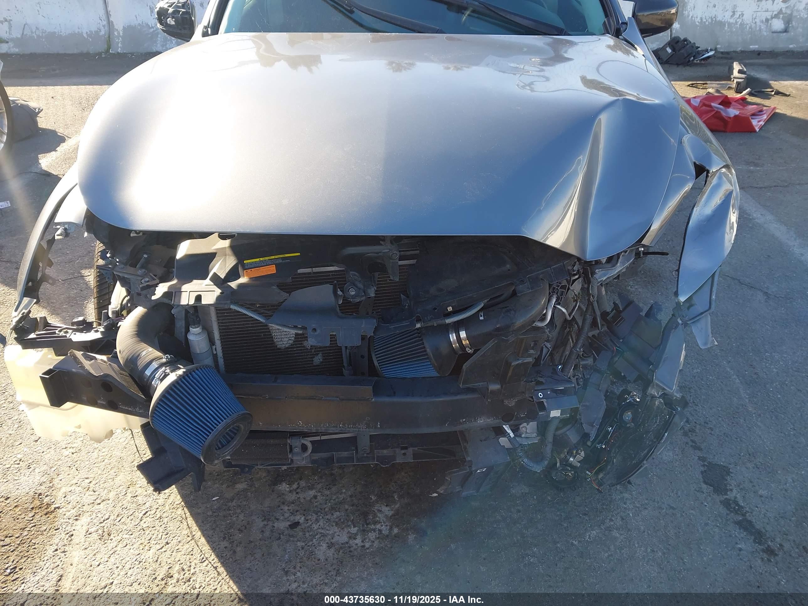 INFINITI G37 image 6
