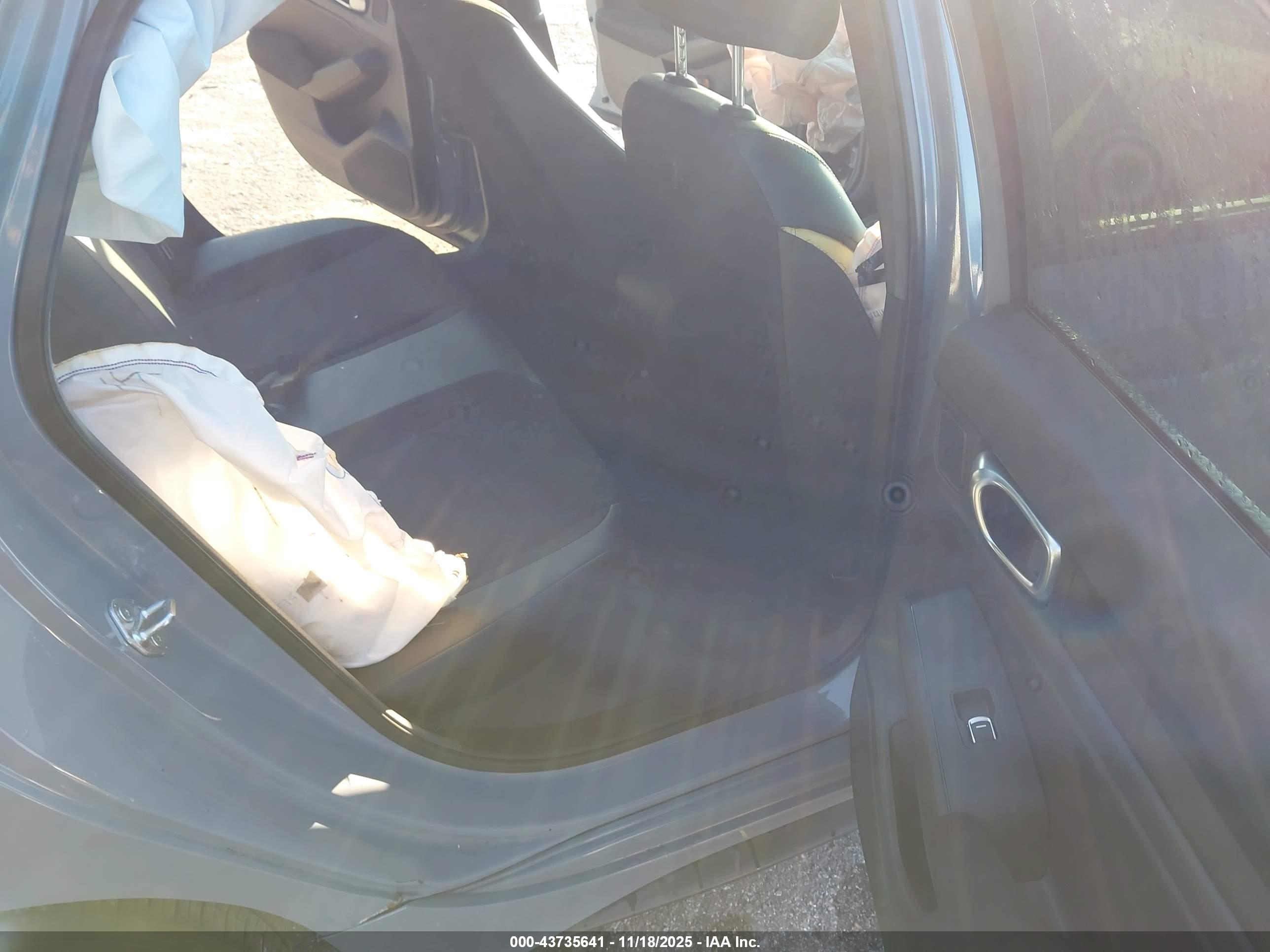 HONDA CIVIC image 8