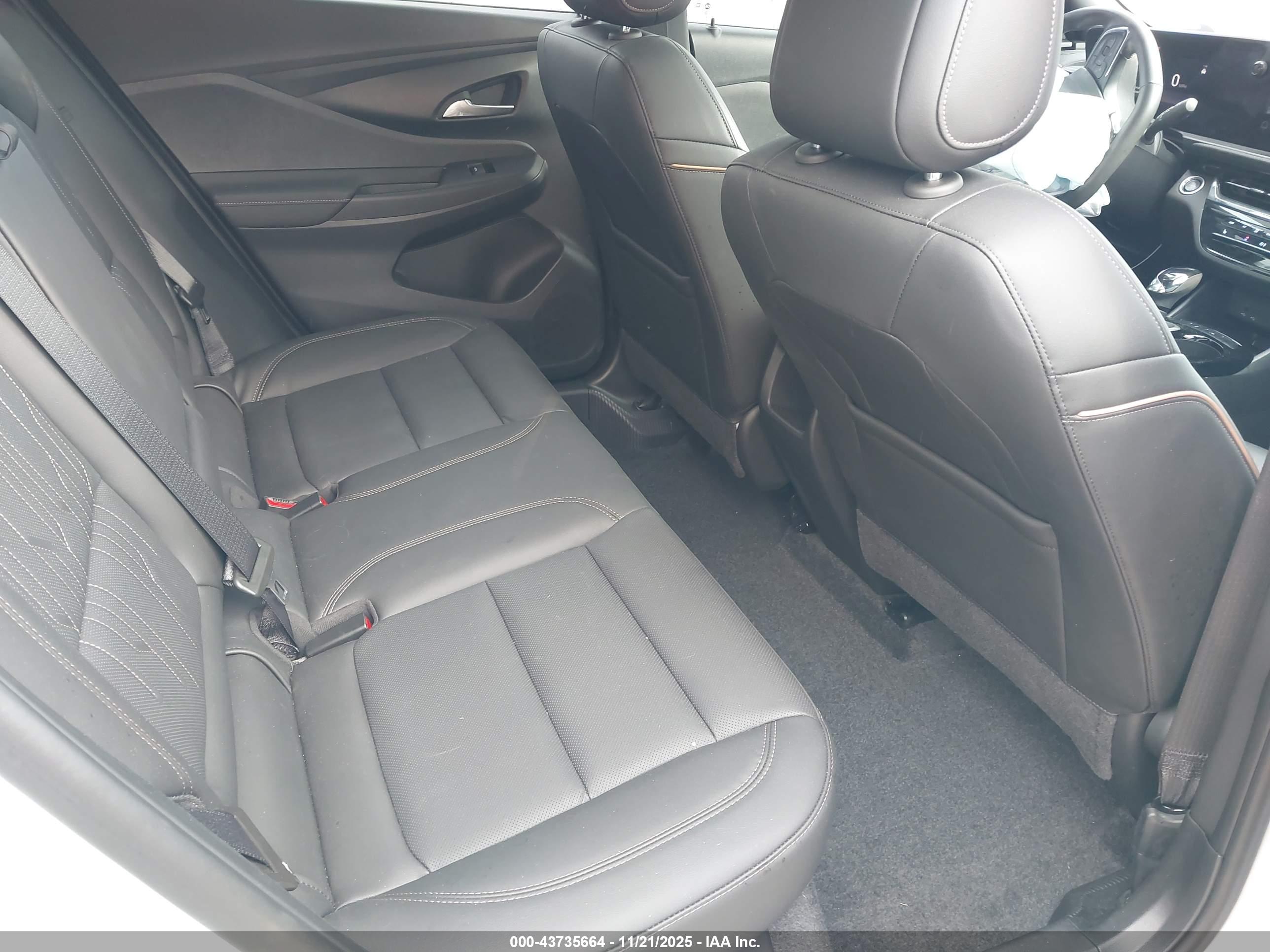 BUICK ENVISTA image 8