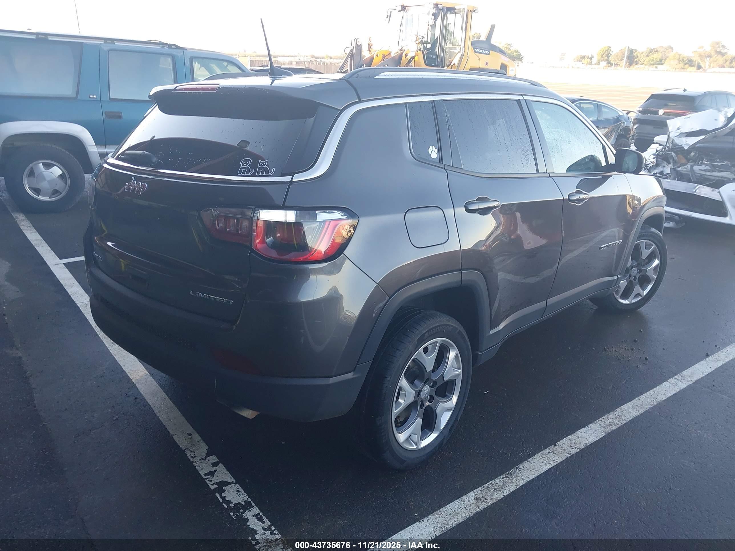 JEEP COMPASS image 4
