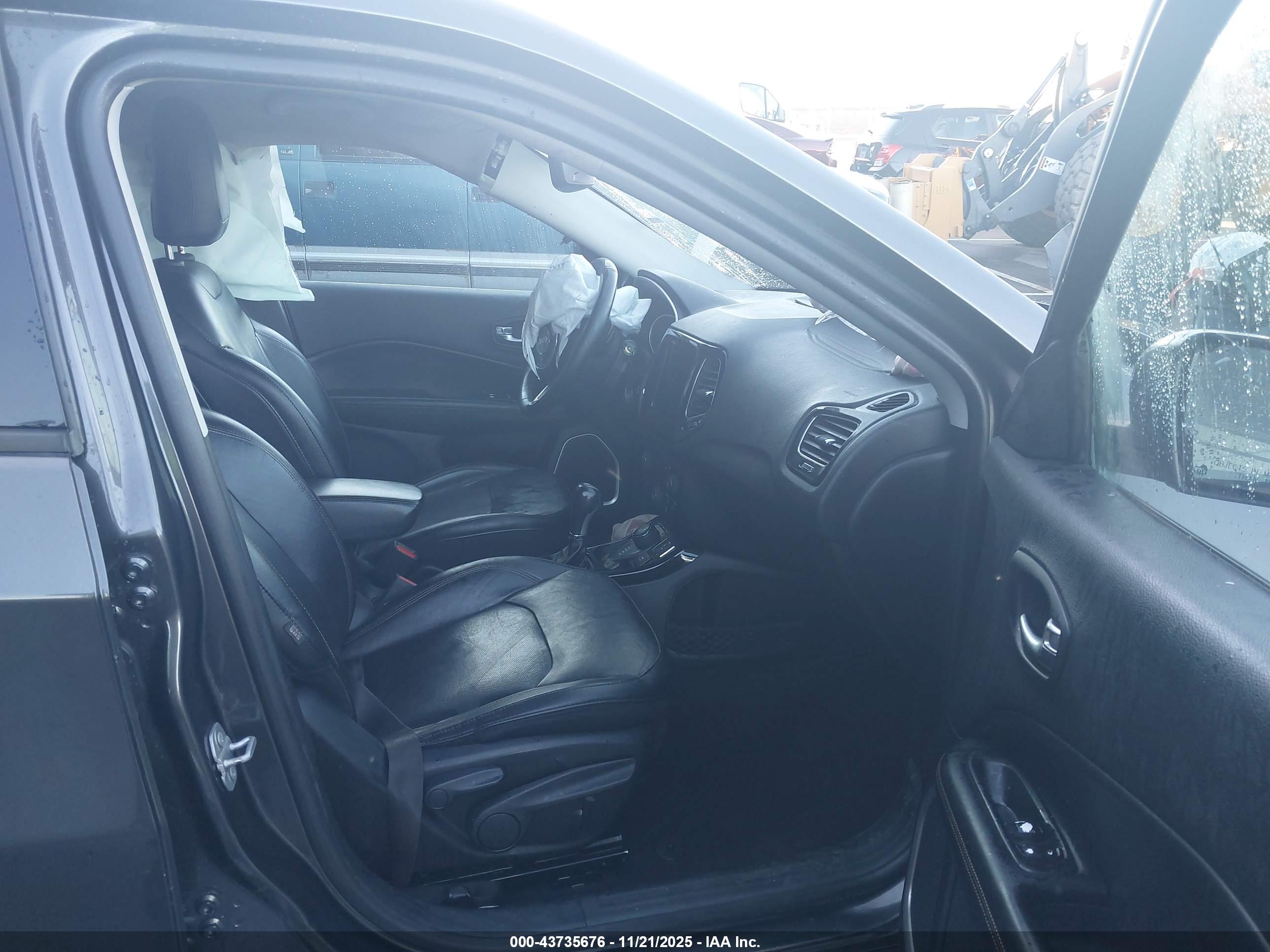 JEEP COMPASS image 5