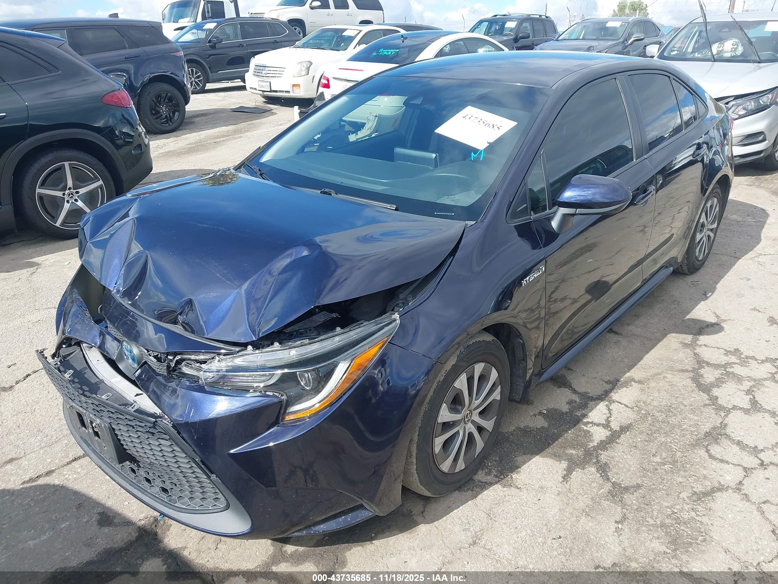TOYOTA COROLLA image 2