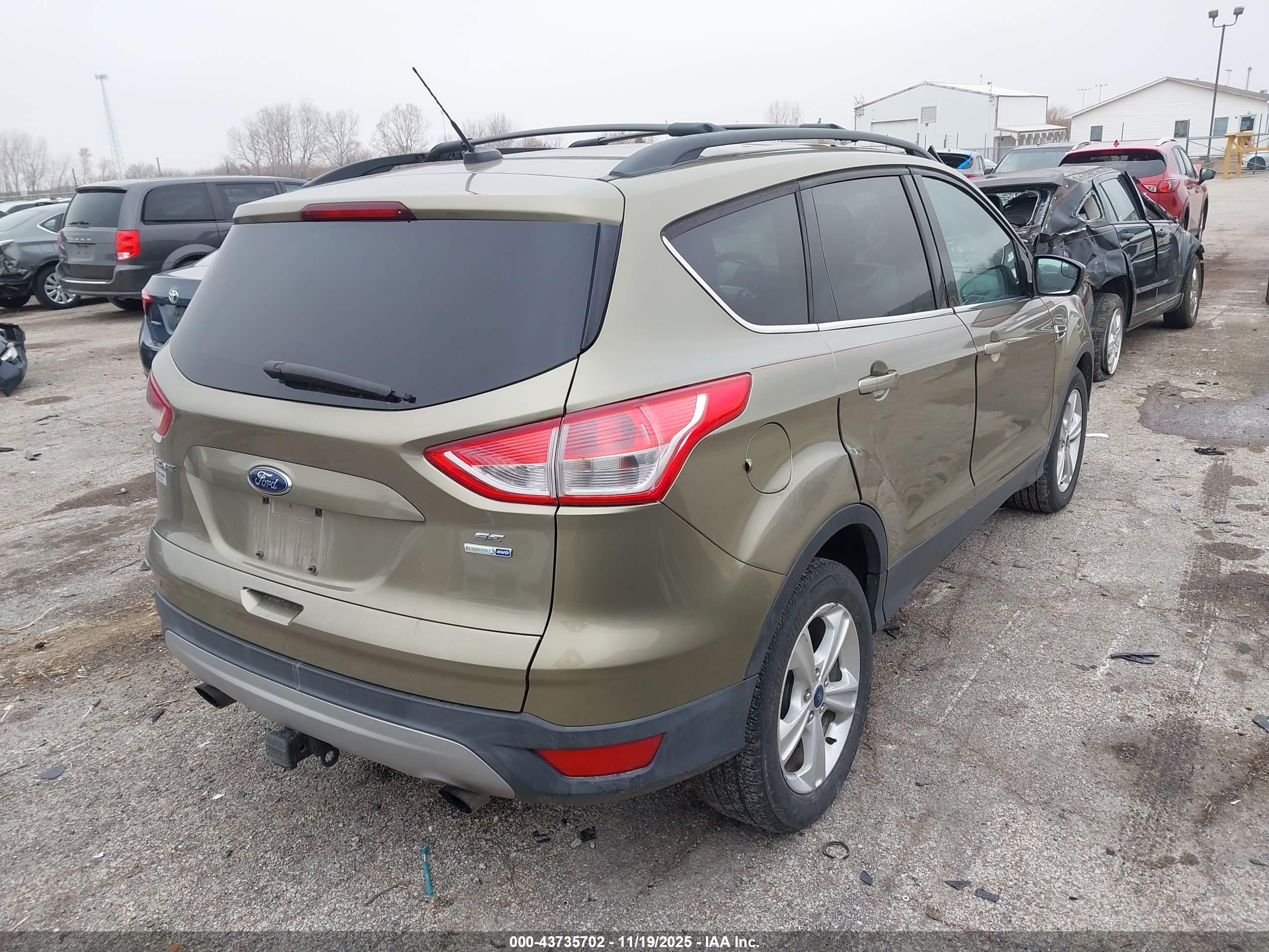FORD ESCAPE image 4