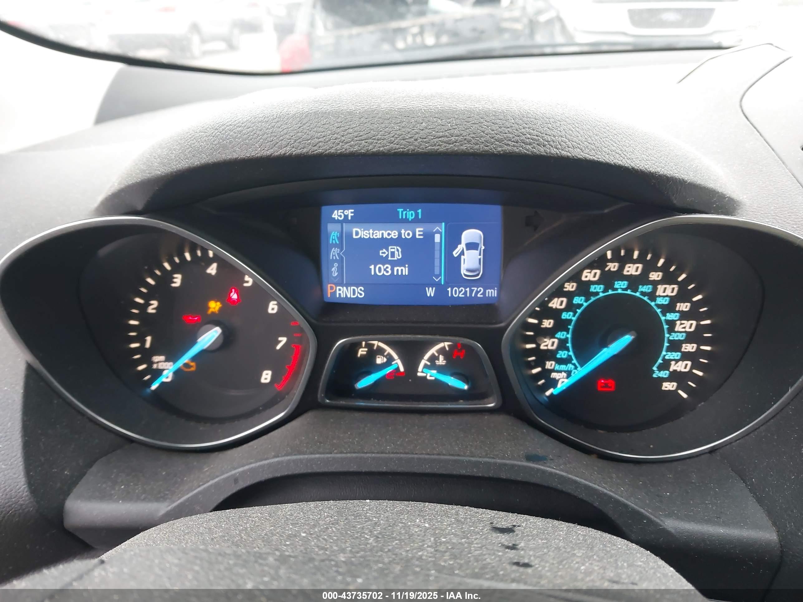 FORD ESCAPE image 7