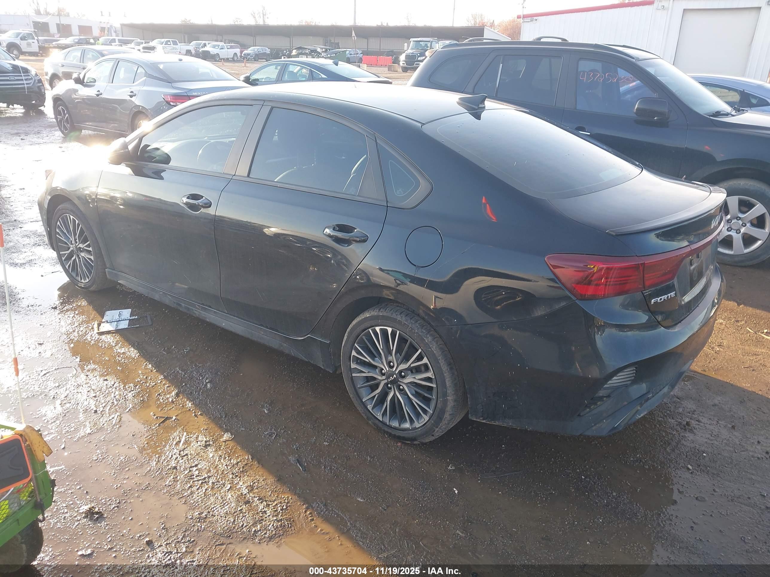 KIA FORTE image 3