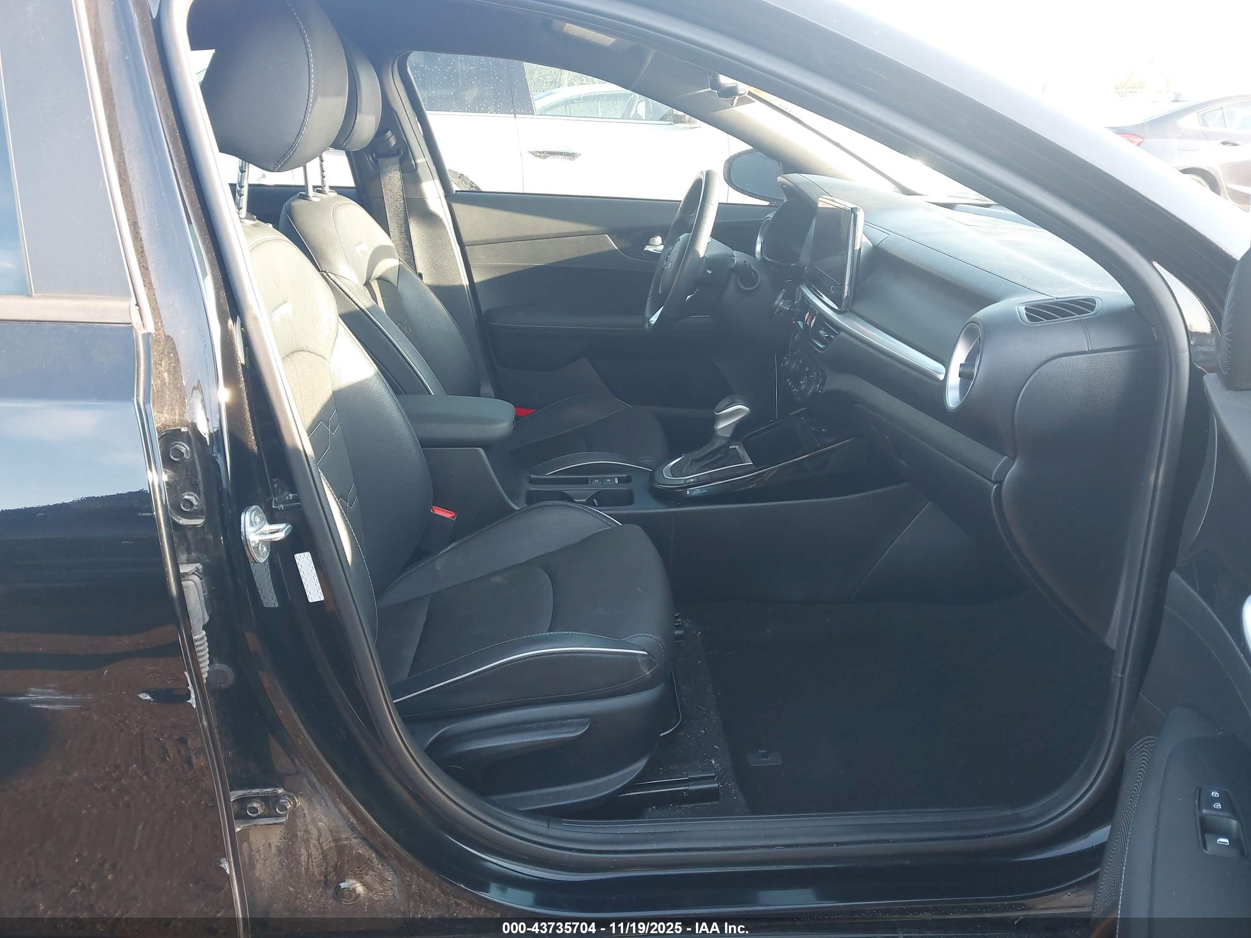 KIA FORTE image 5