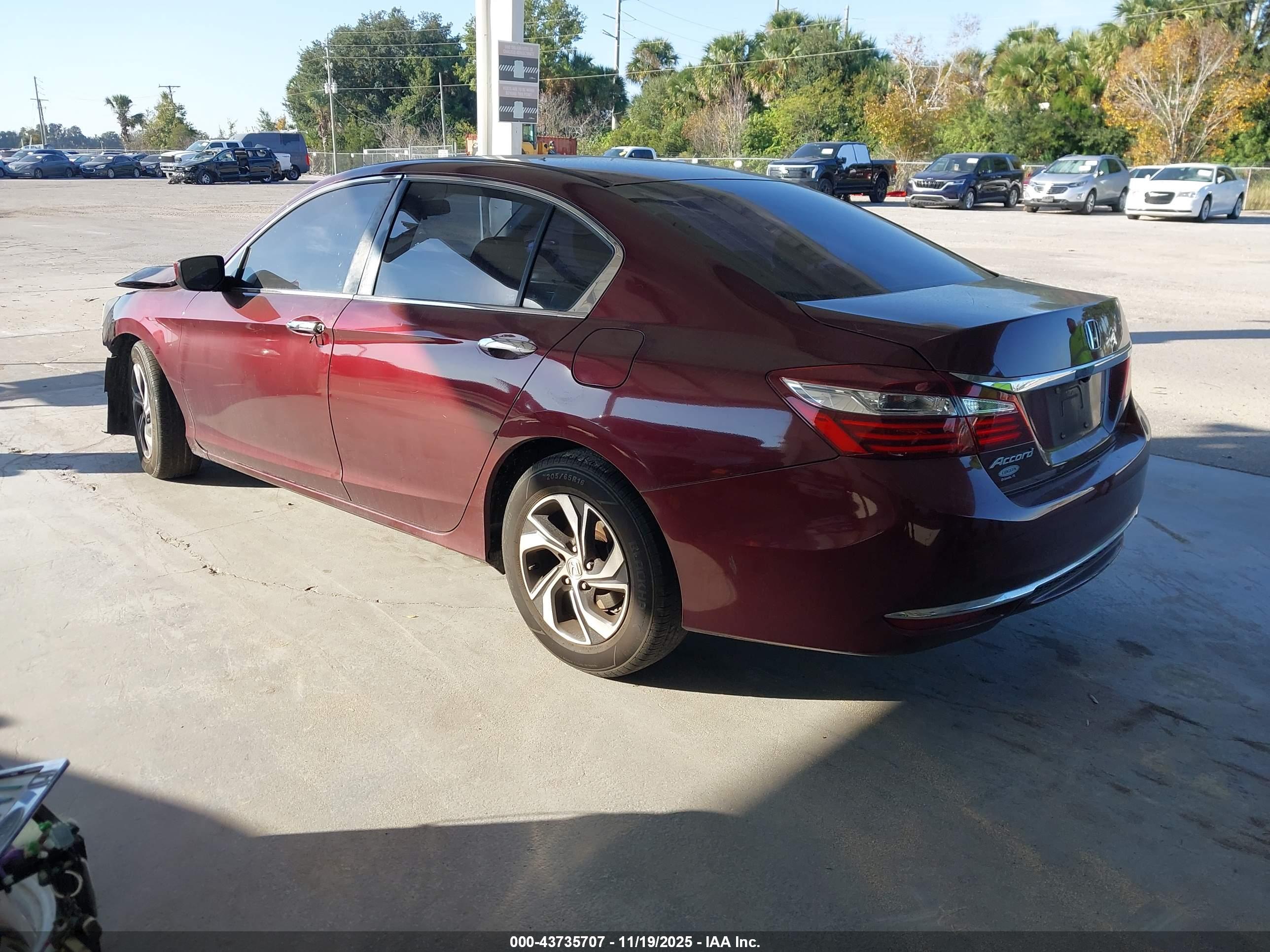 HONDA ACCORD image 3