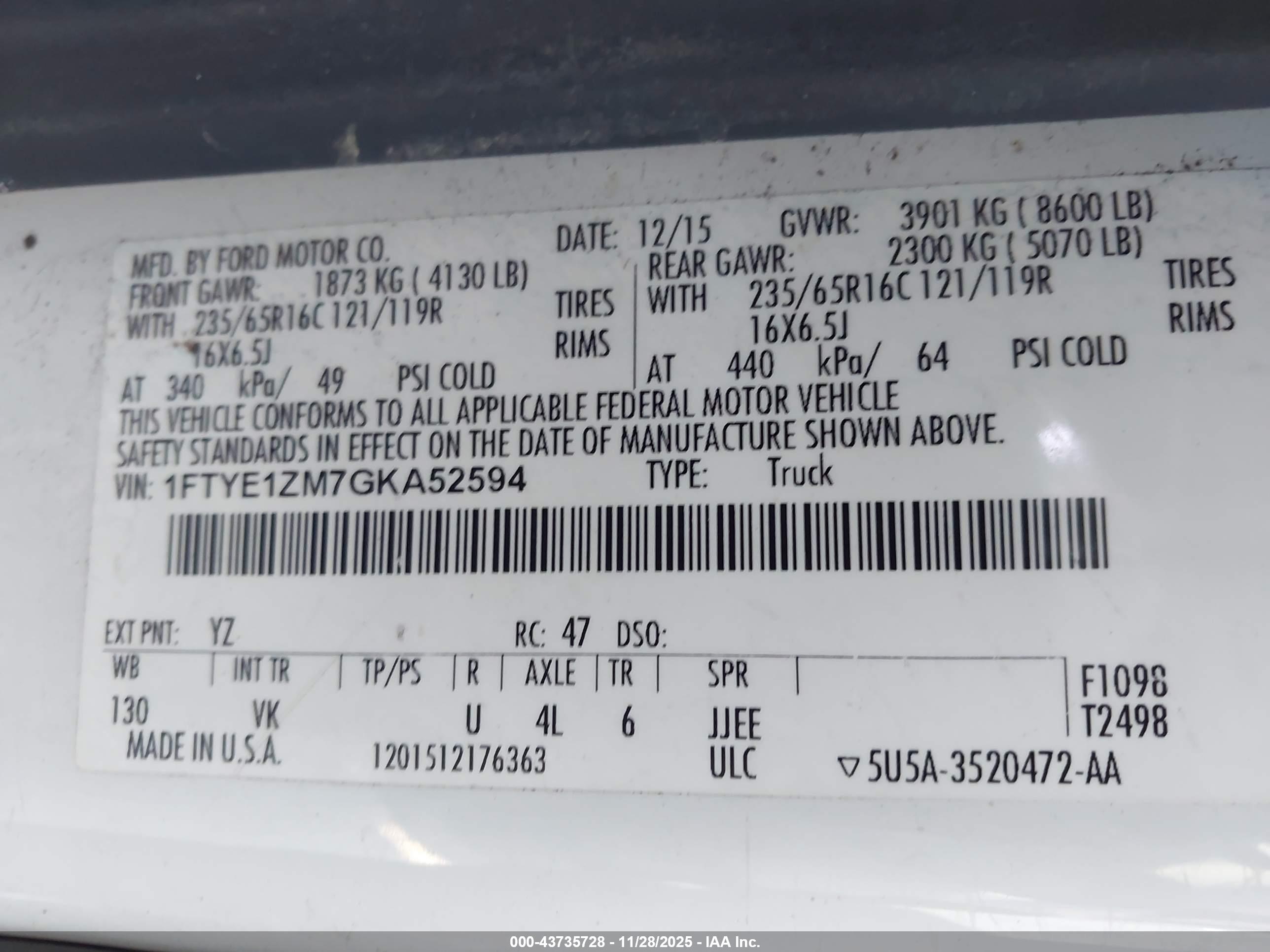 FORD TRANSIT-150 image 9