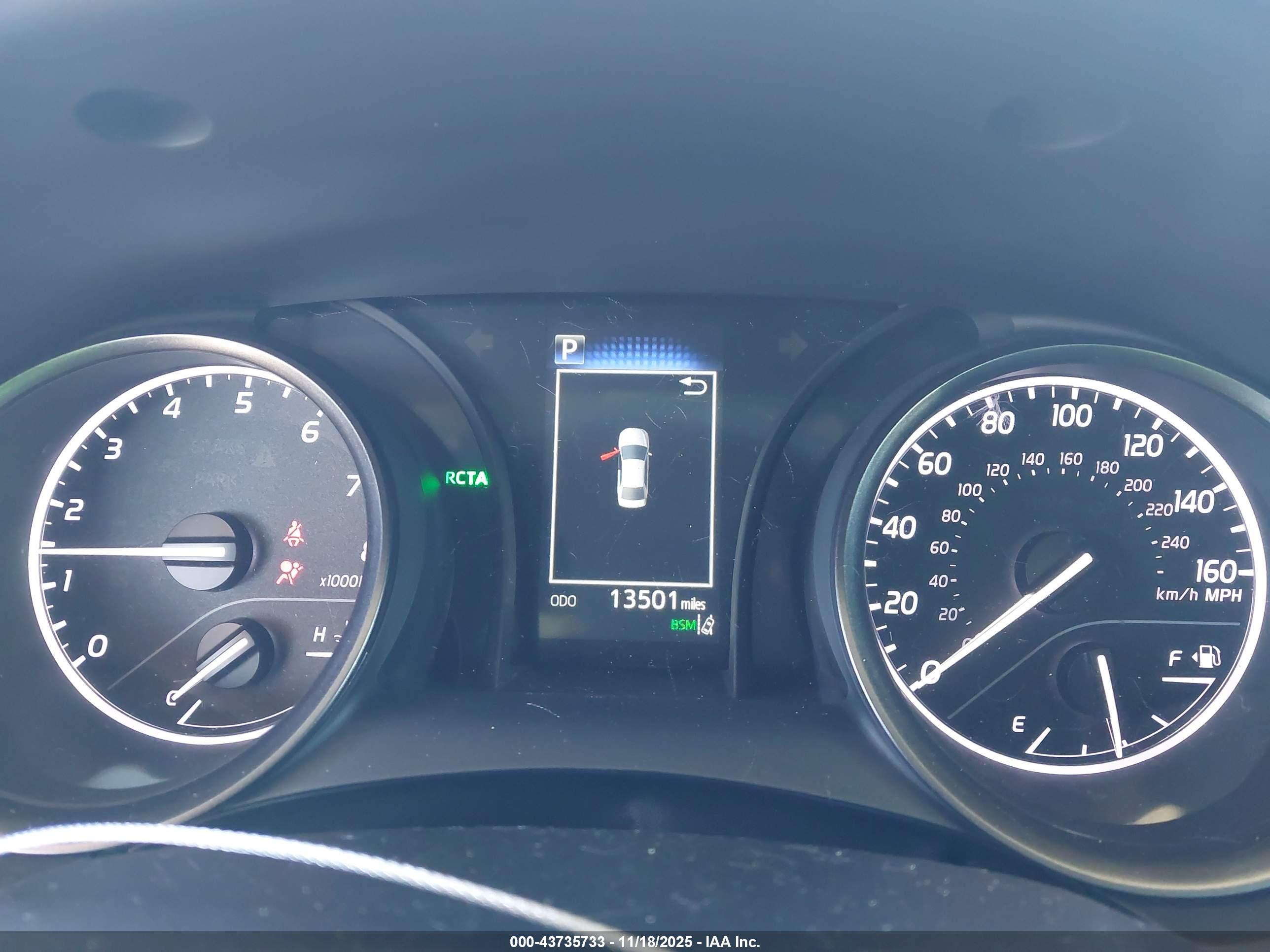 TOYOTA CAMRY image 7