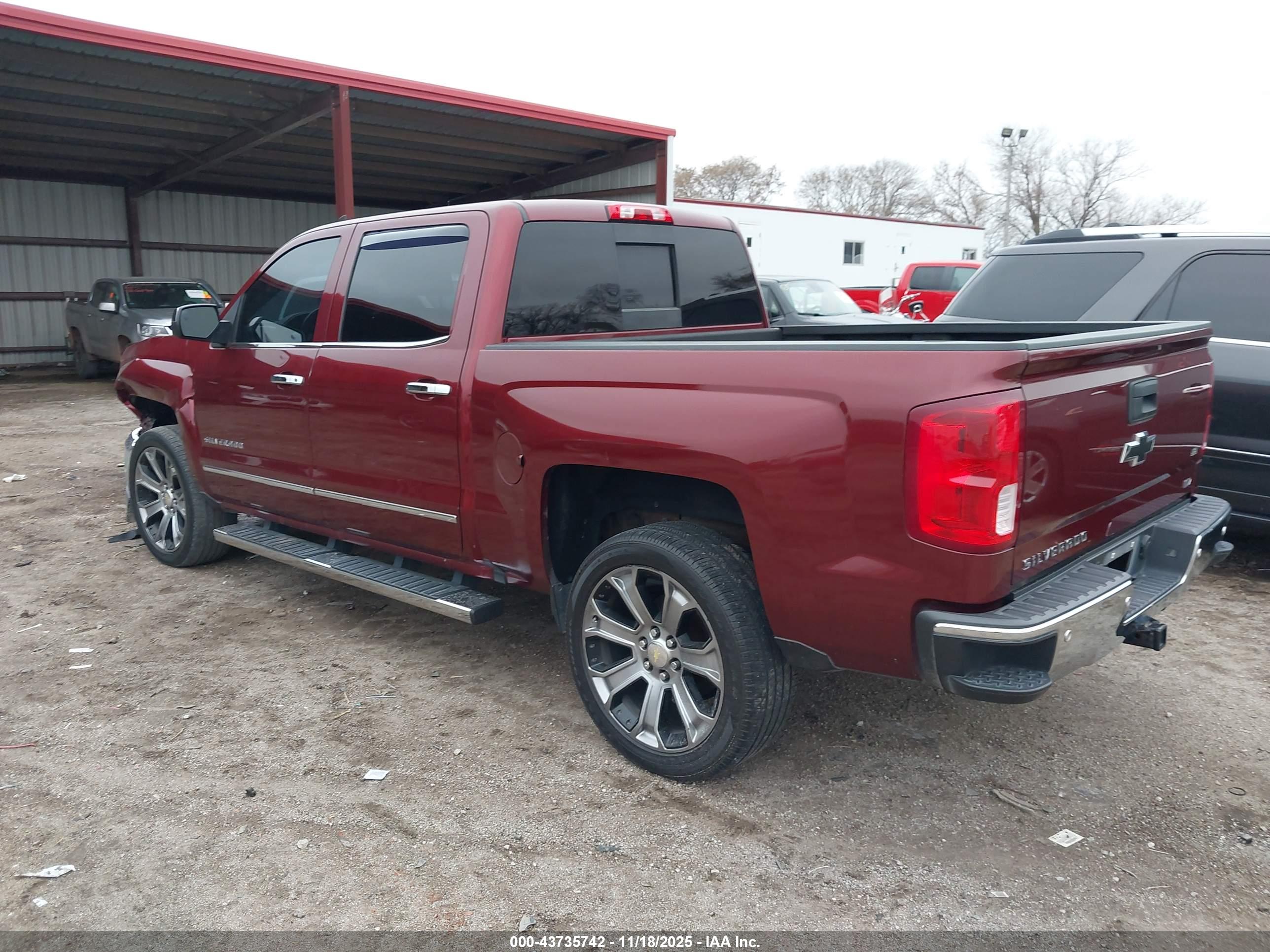 CHEVROLET SILVERADO image 3