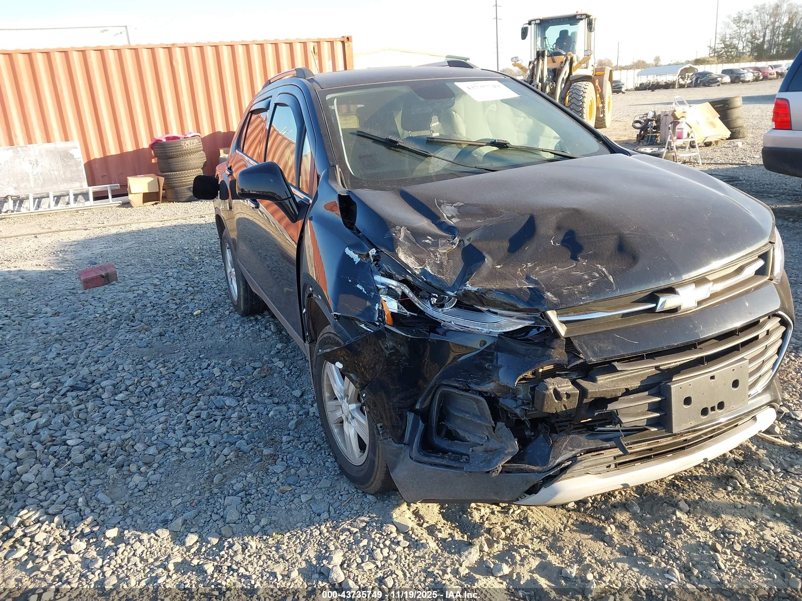 CHEVROLET TRAX image 6