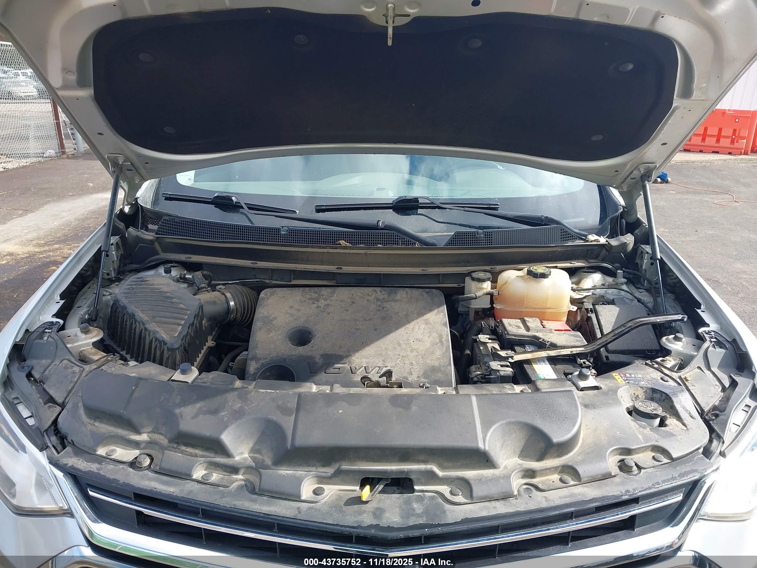 CHEVROLET TRAVERSE image 10
