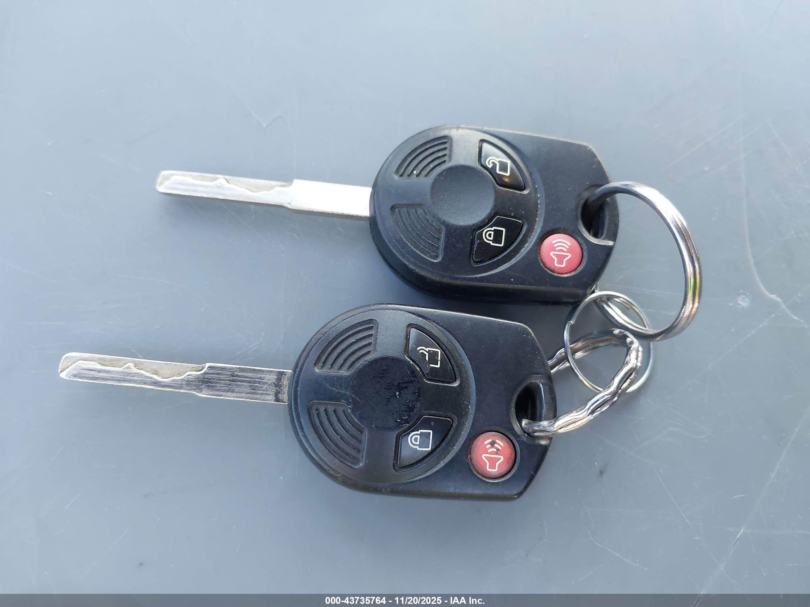 FORD ESCAPE image 11