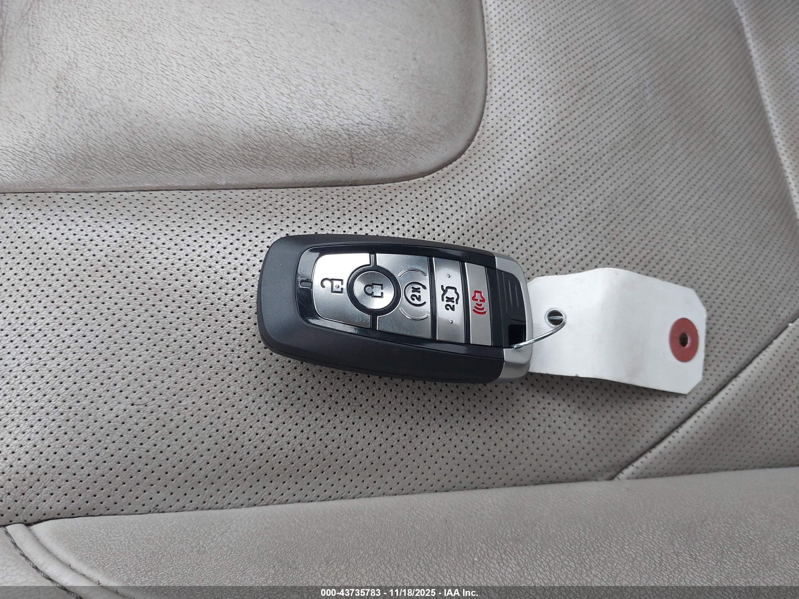 FORD EDGE image 11