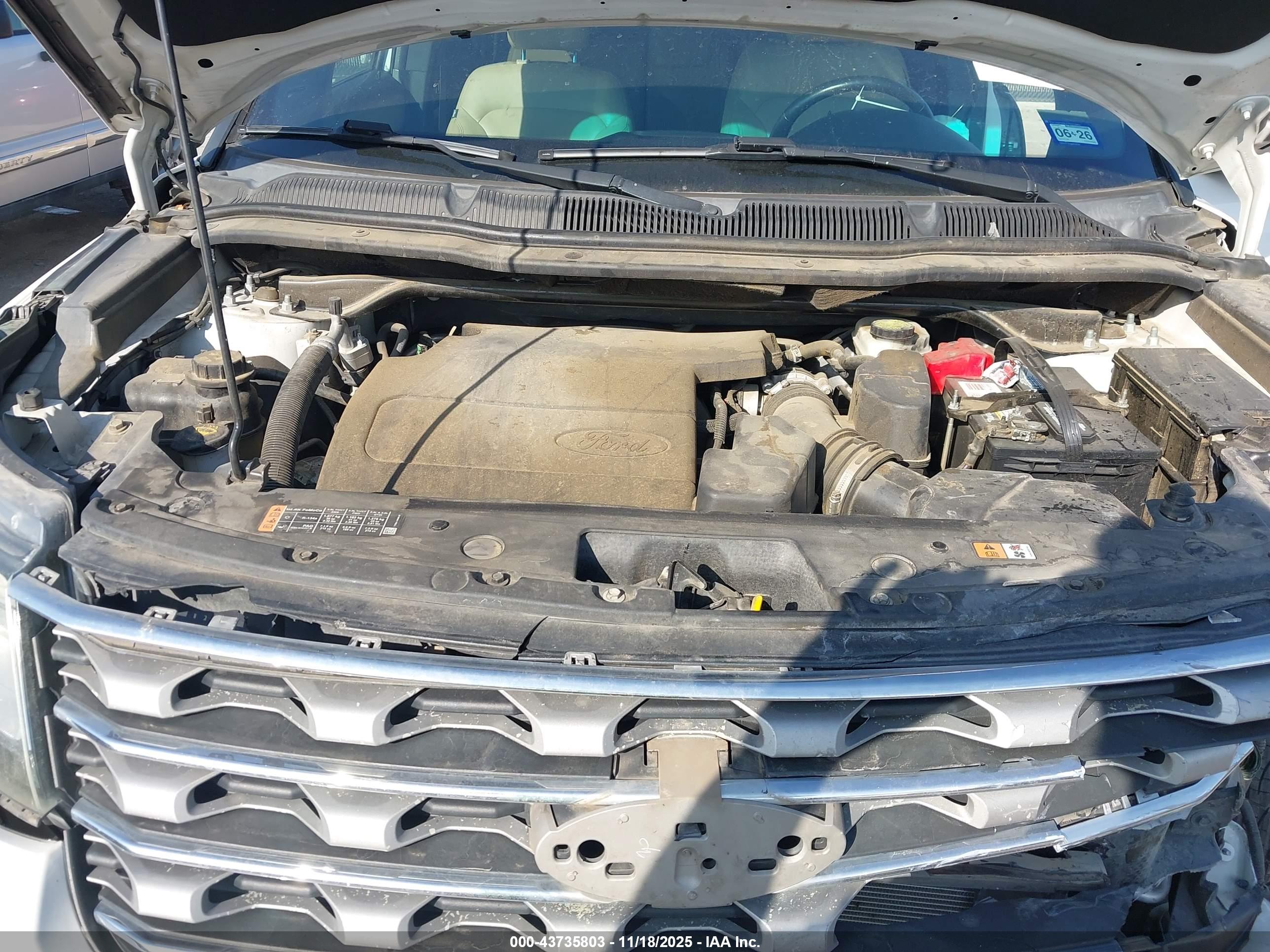 FORD EXPLORER image 10