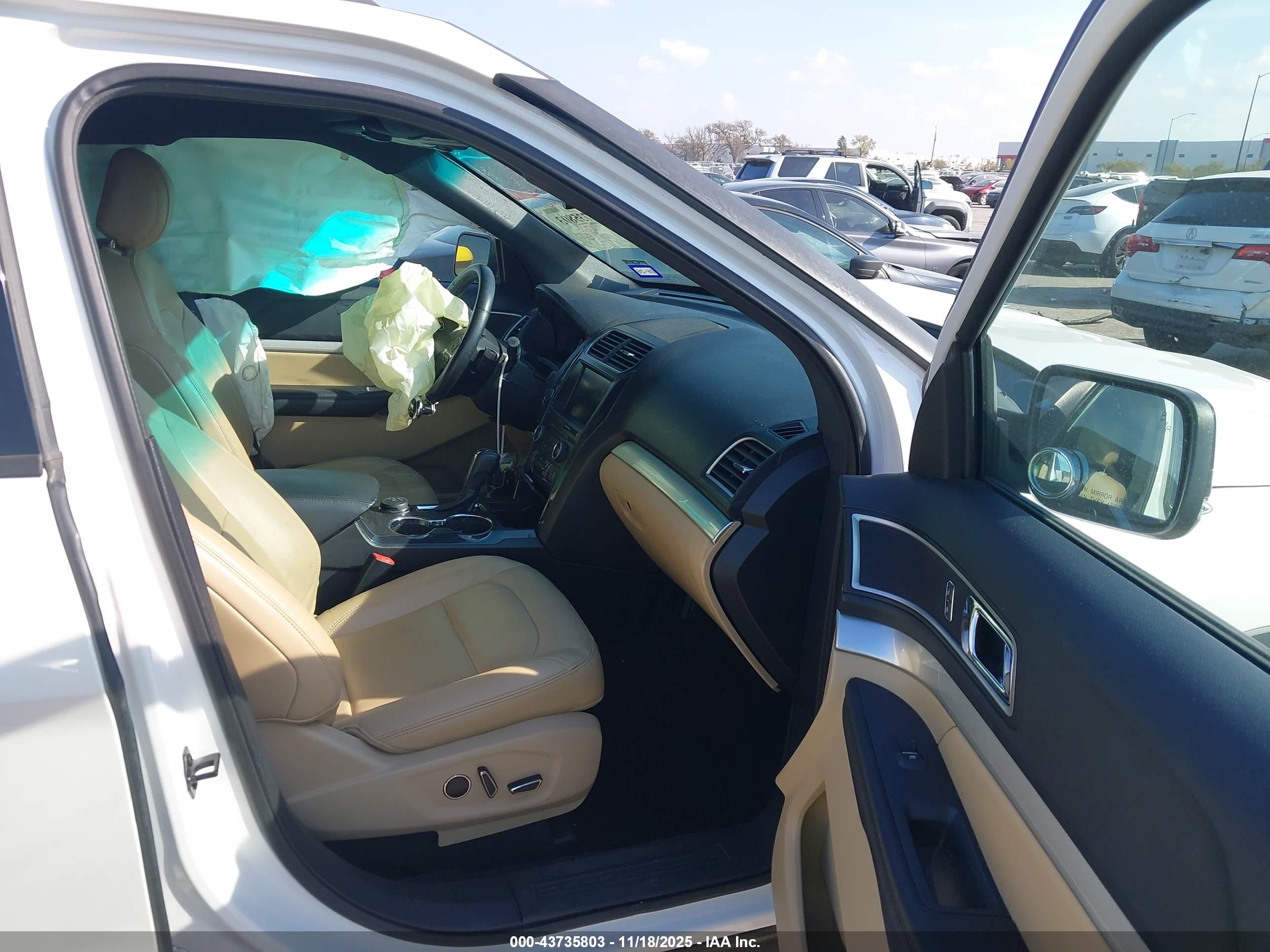 FORD EXPLORER image 5