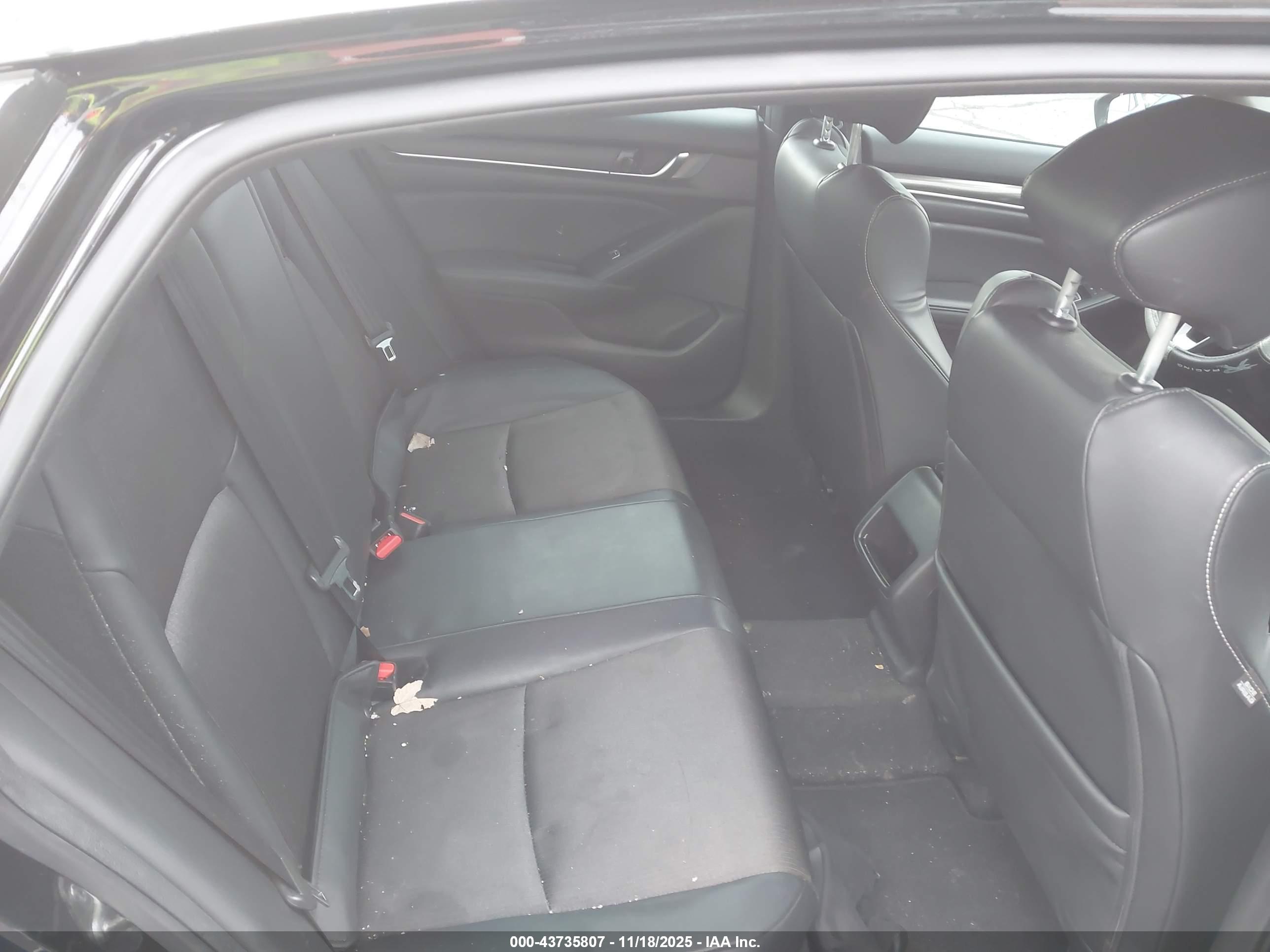 HONDA ACCORD image 8