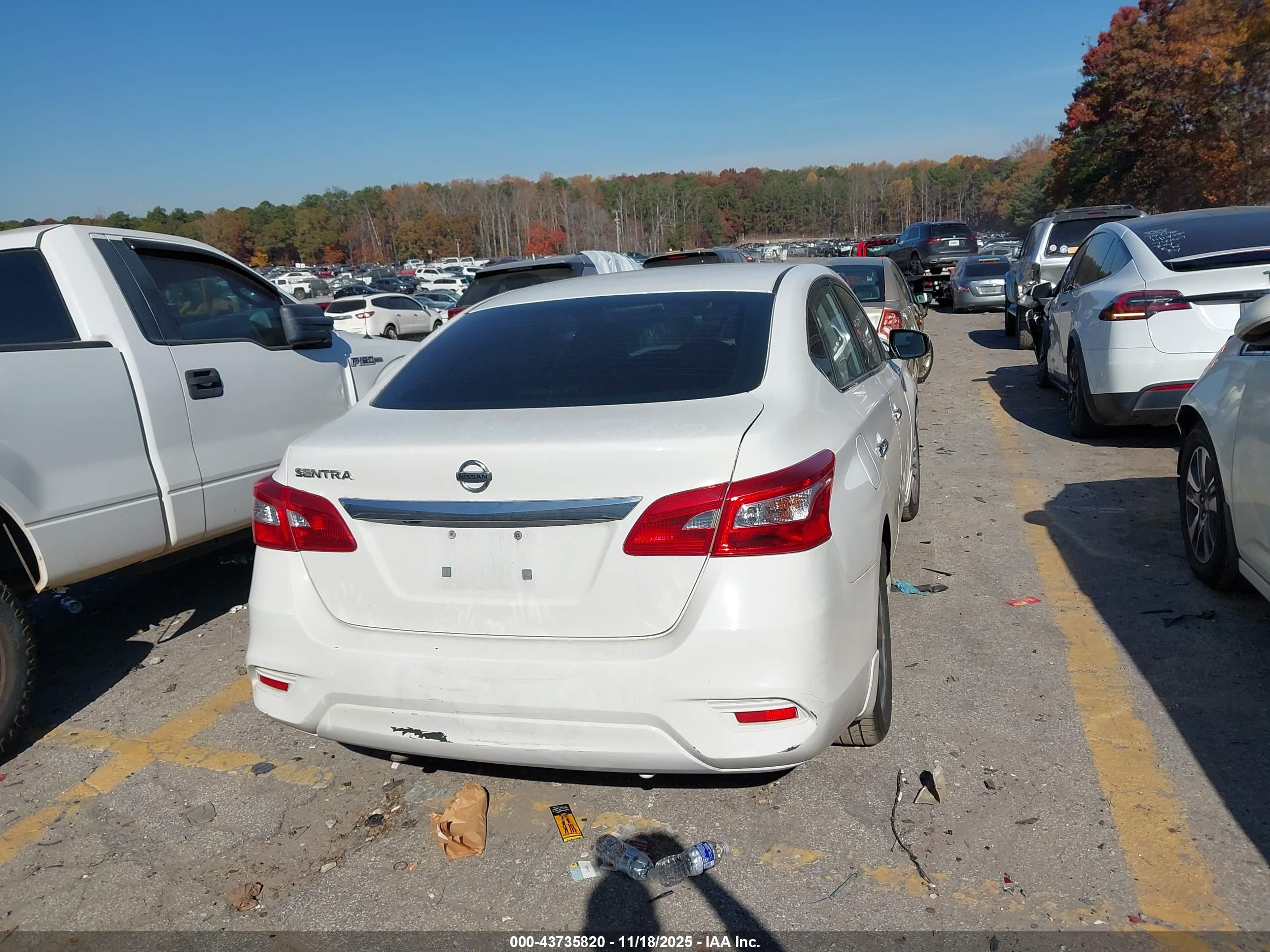 NISSAN SENTRA image 4