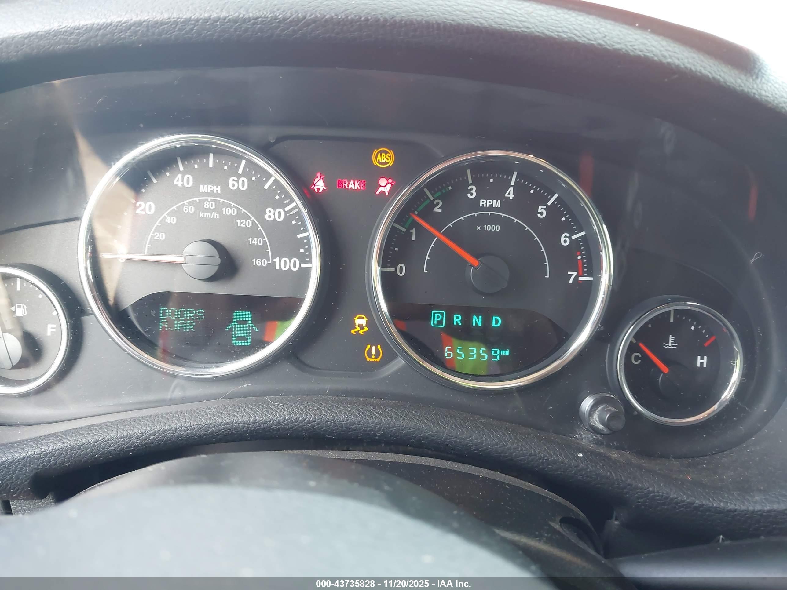 JEEP WRANGLER image 7
