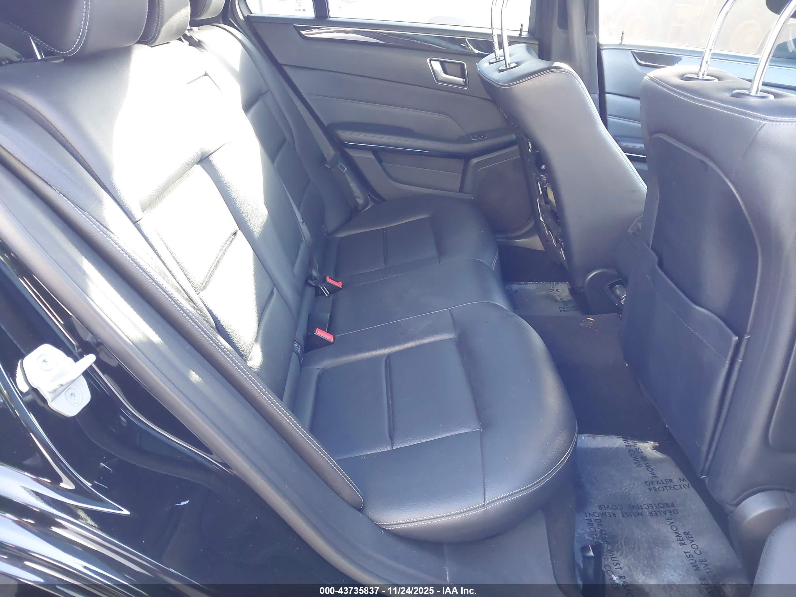 MERCEDES-BENZ E image 8